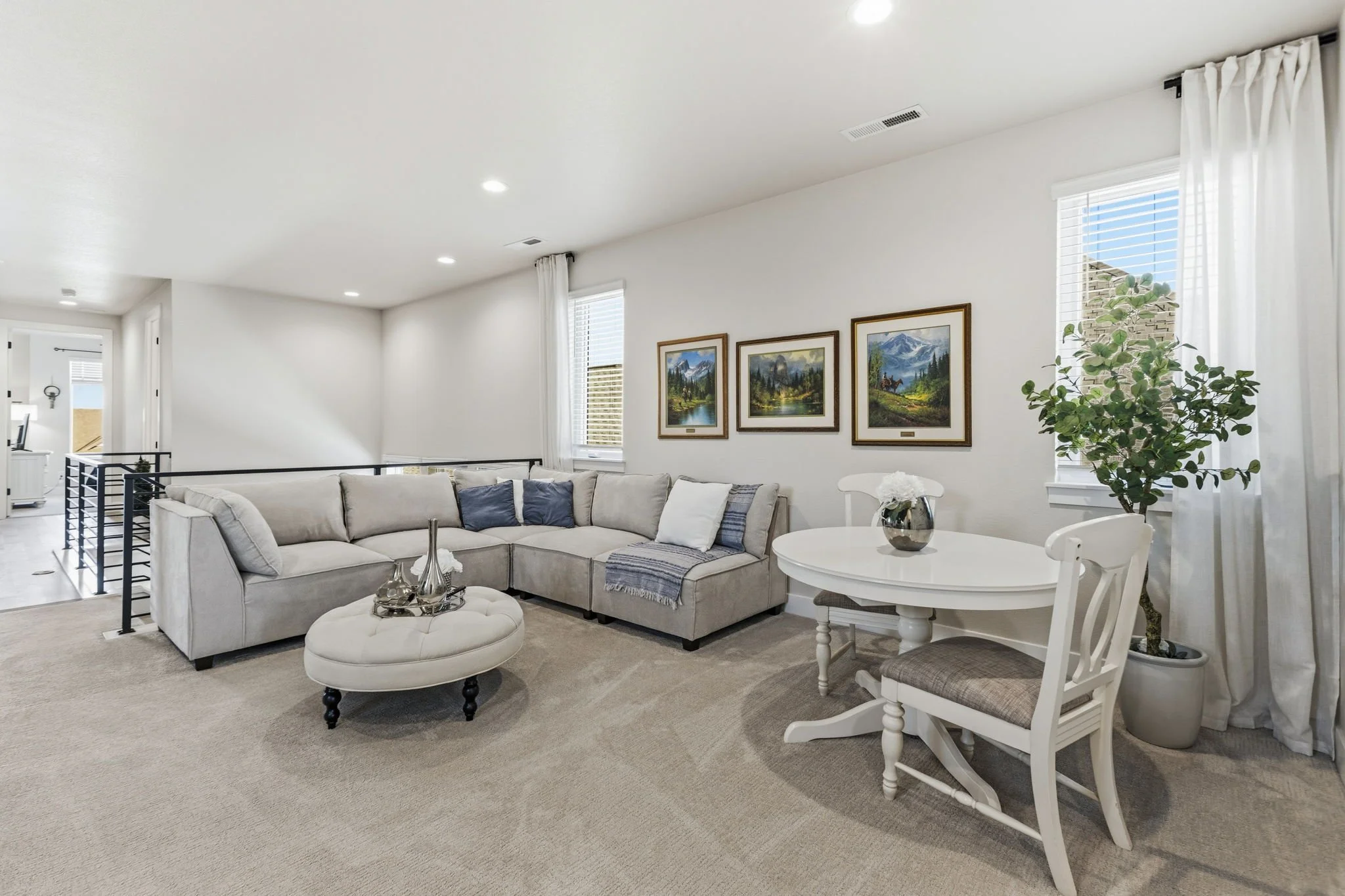 28-web-or-mls-1724 Barefoot Dr 28.jpg