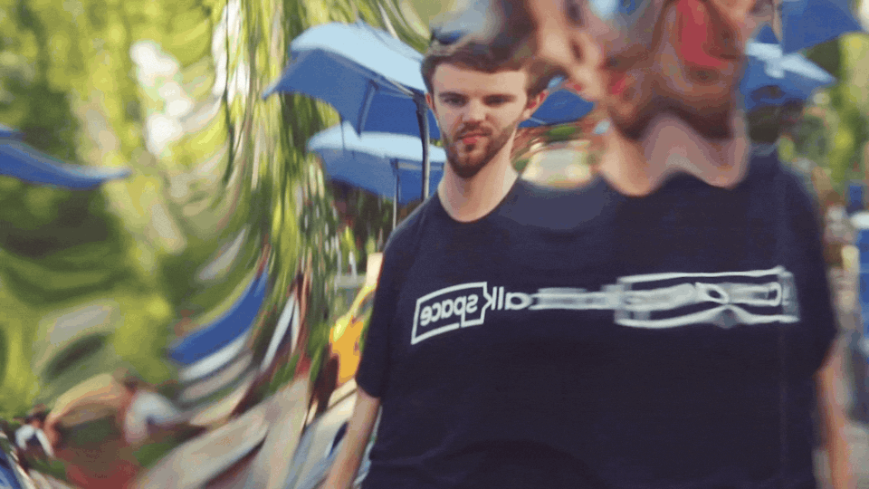 Mirror-ezgif.com-resize.gif