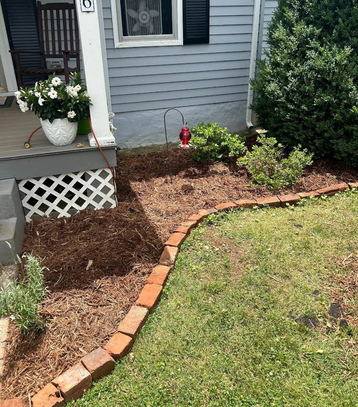 mulch 4.jpg