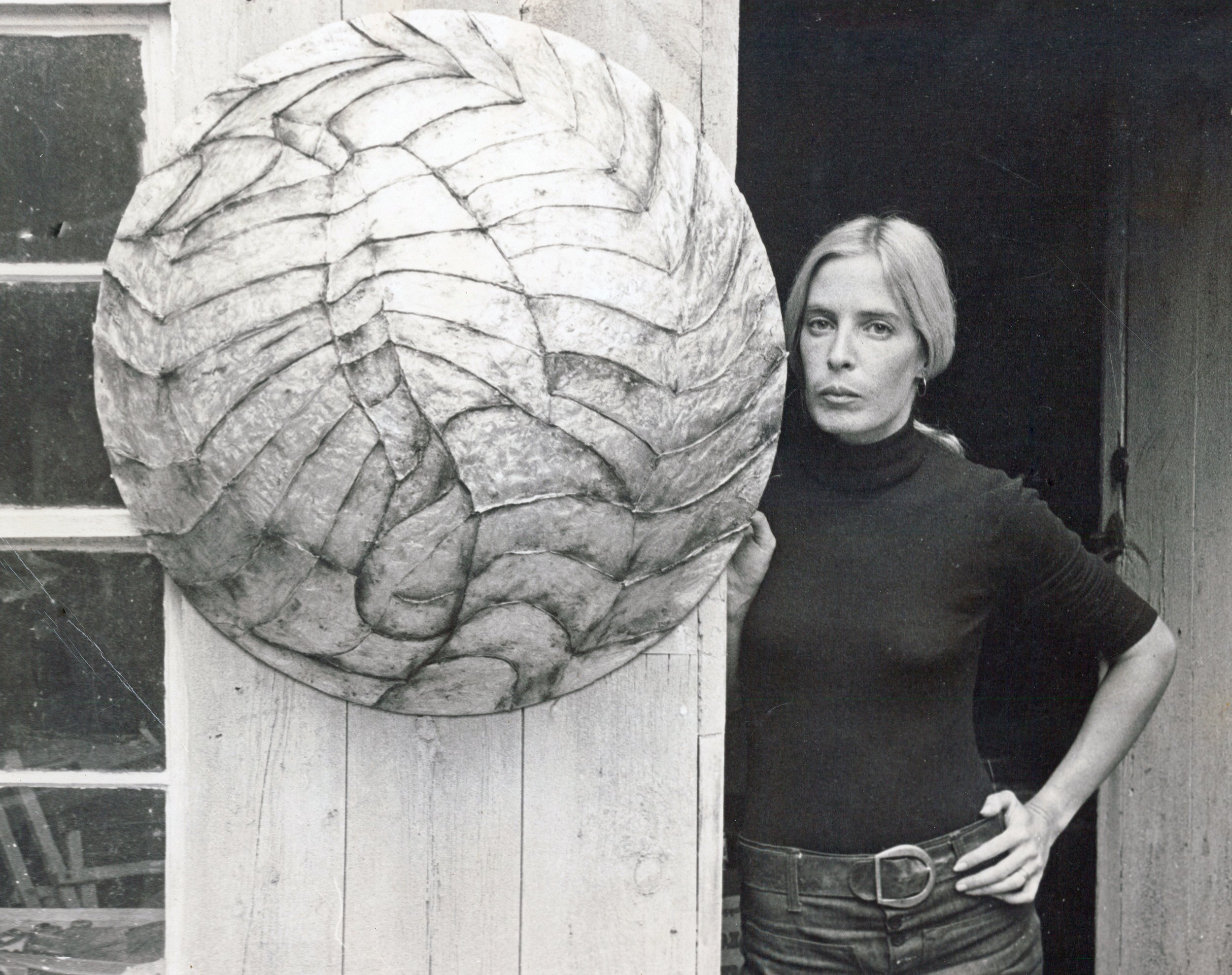  MEDIA  : Artist With Mylar Sculpture