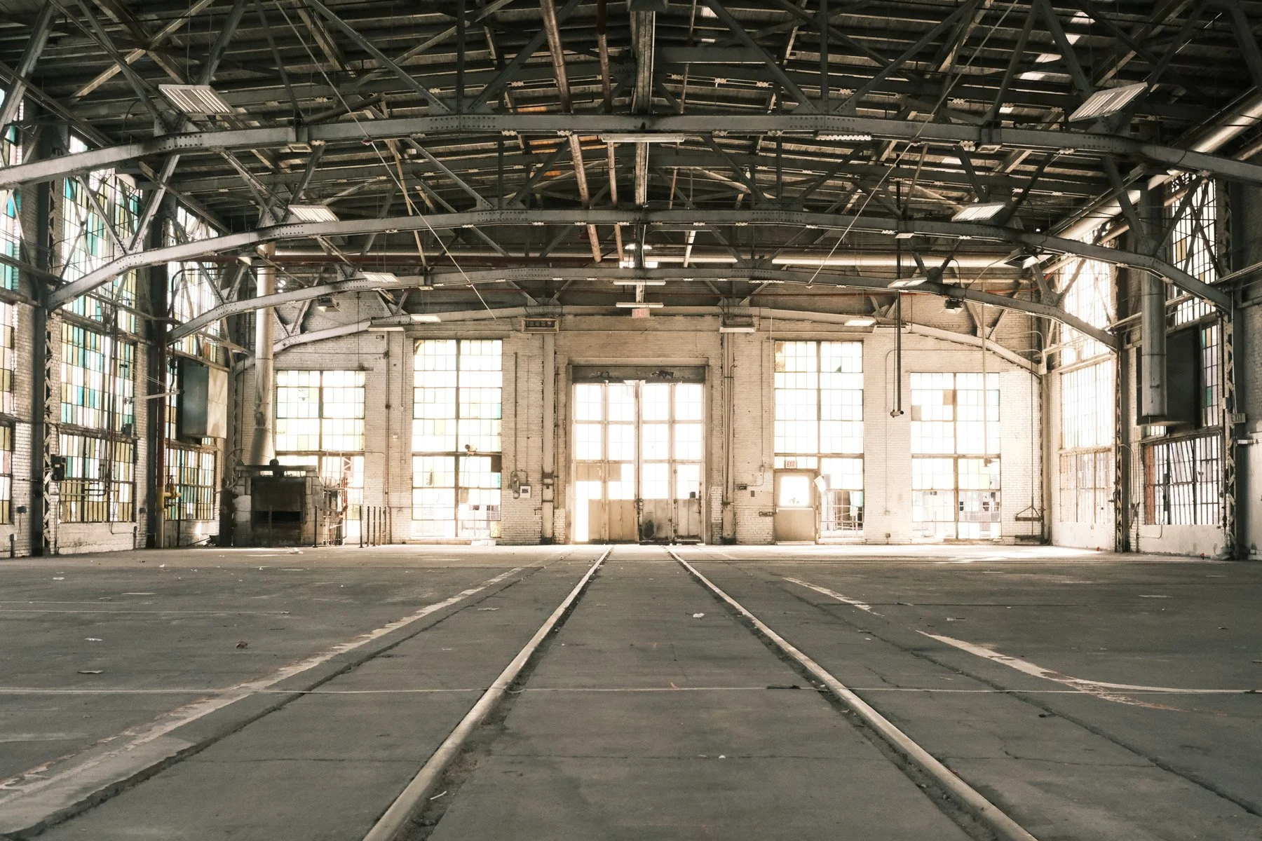 Industrial_Railyards-Esparza_6.jpg