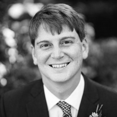 Black and white headshot of Nate Hundt Founder and CEO at Dr. Katz, inc.