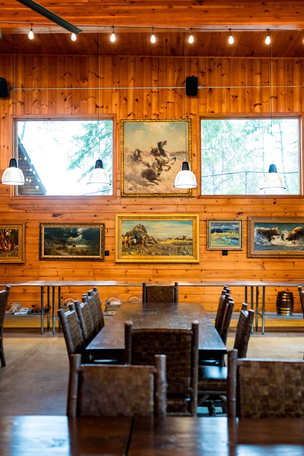 Gallery walls and seating in The Hangar at The Retreat on Lake Pend Oreille