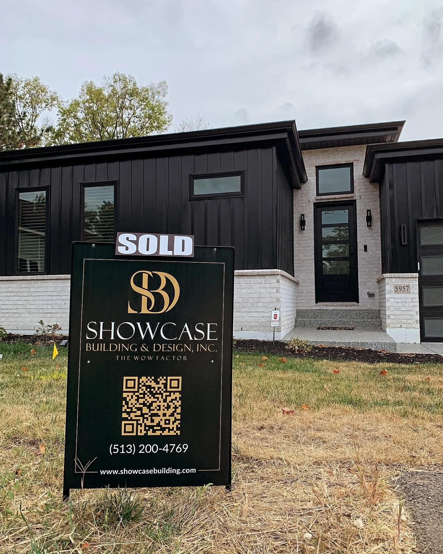 First home built and sold in the new Chambers Point in Columbia Township. #SBDWow  #ChambersPointCincy  #cincyhomes #newhomesincincinnati #cincybuilders #milliondollarhomes NO PROPERTY TAXES for 10 YEARS. NO LOCAL INCOME TAXES EVER. SAVE $200k+ here.