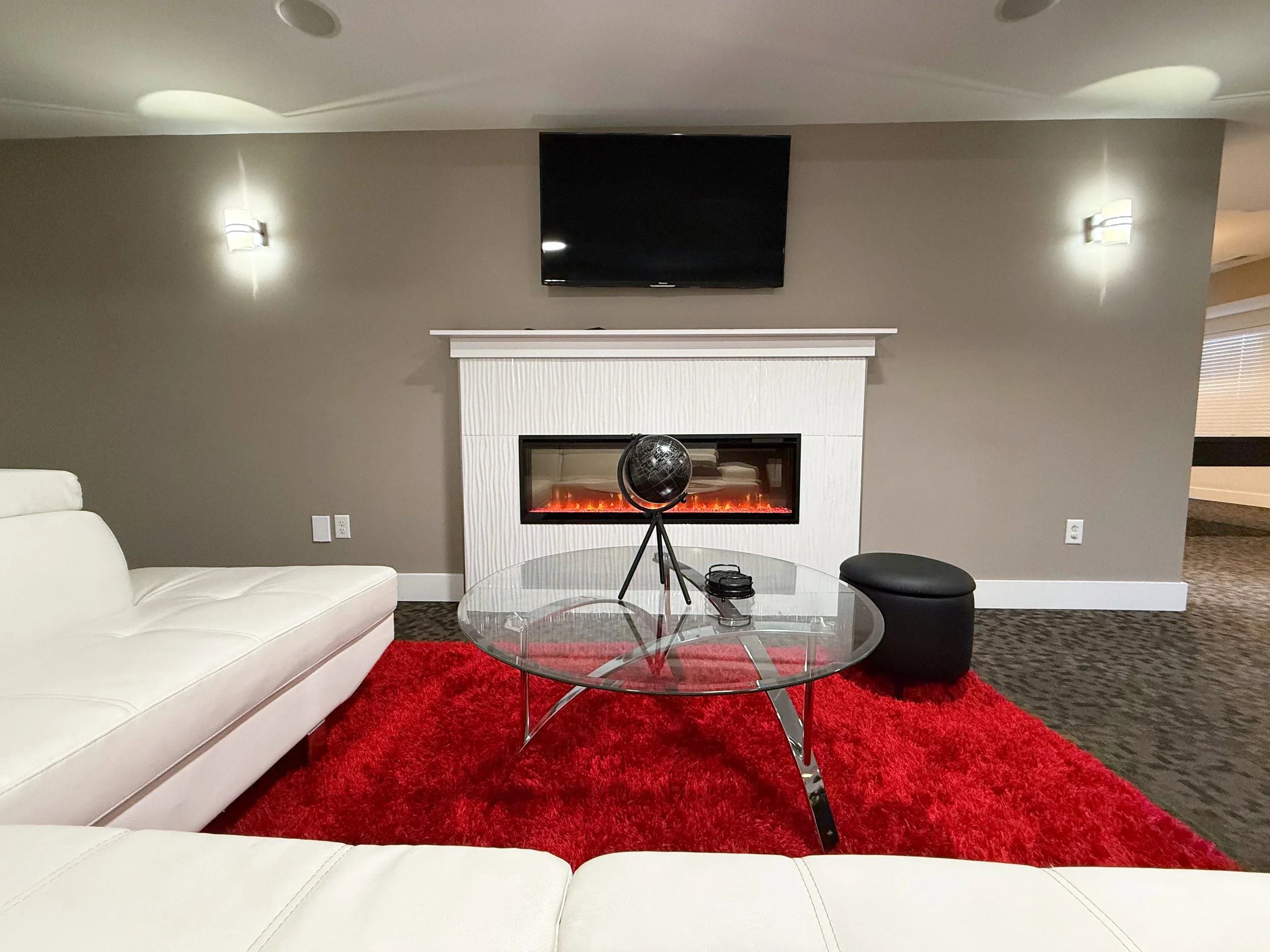 Interior-SmithHousehold23.jpg