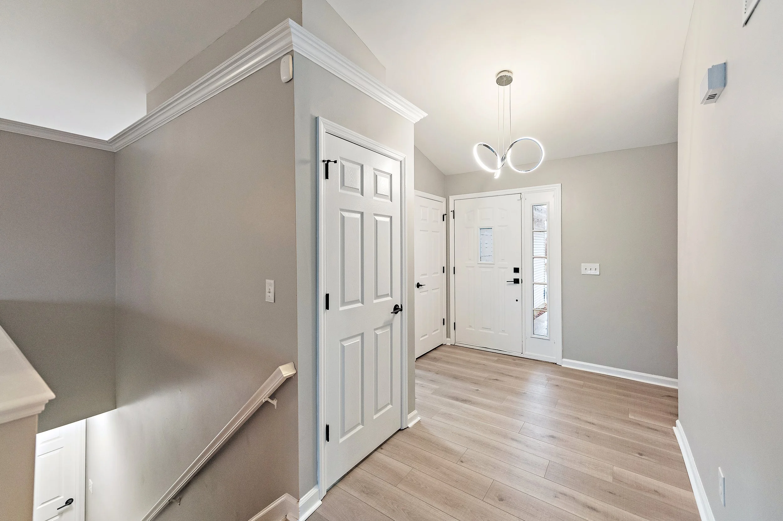 13-Foyer.jpg