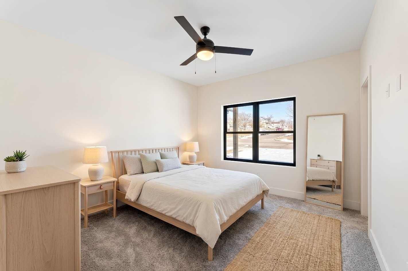 Interior - 1413 Waycross-5.jpg