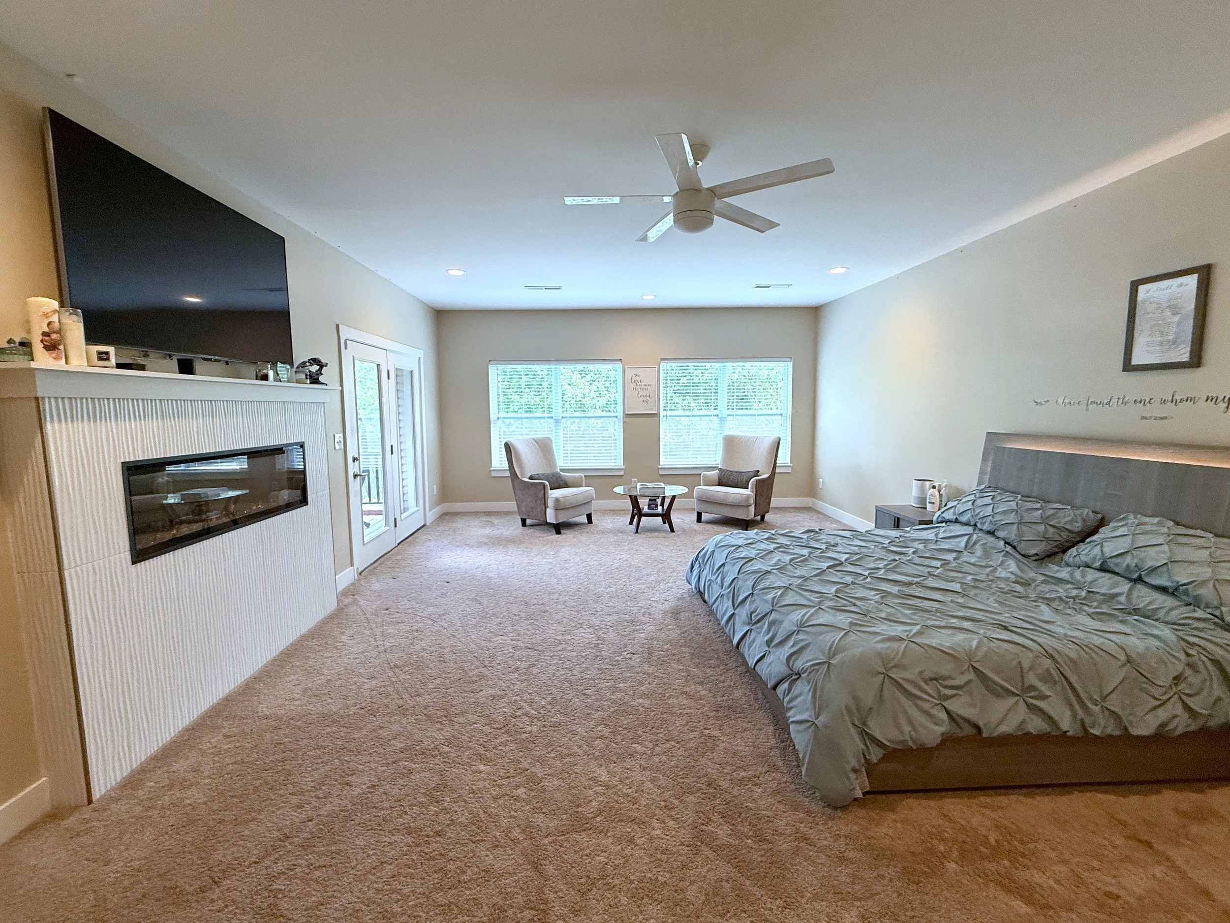 Interior-SmithHousehold31.jpg