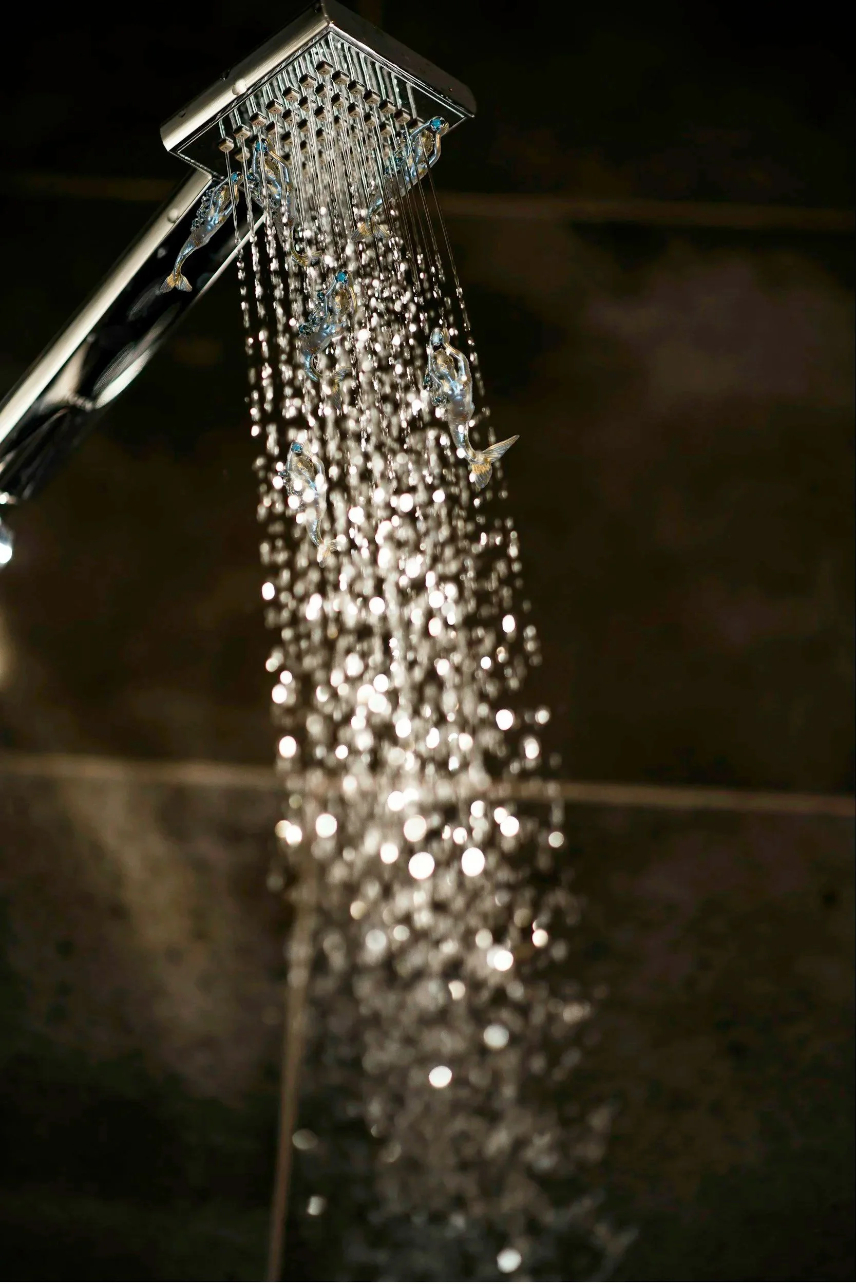 The Shower Problem Nobody Warns You About After Surgery