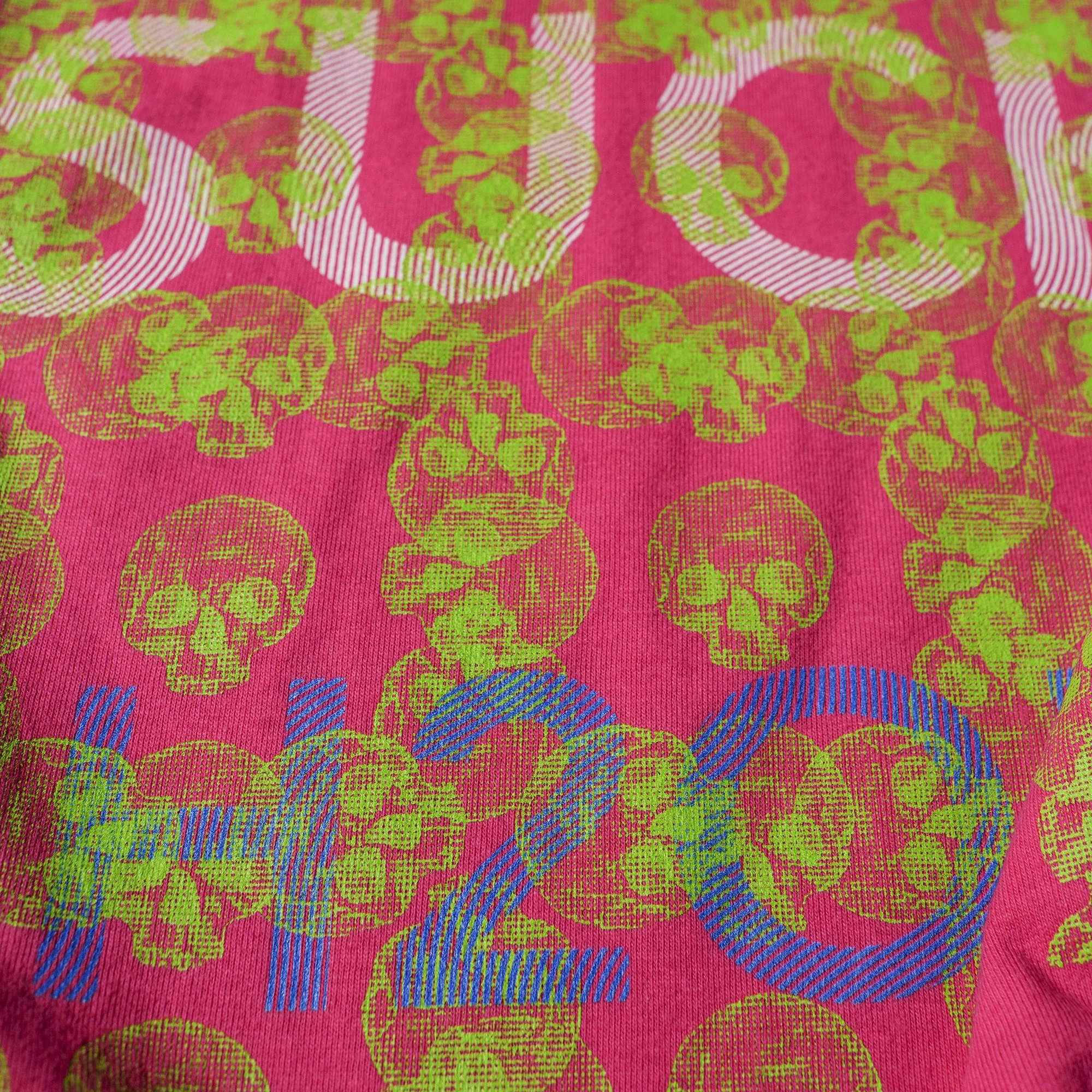 AInt-data-centers-suck-H2O-Heliconia-t-shirt-detail.jpg