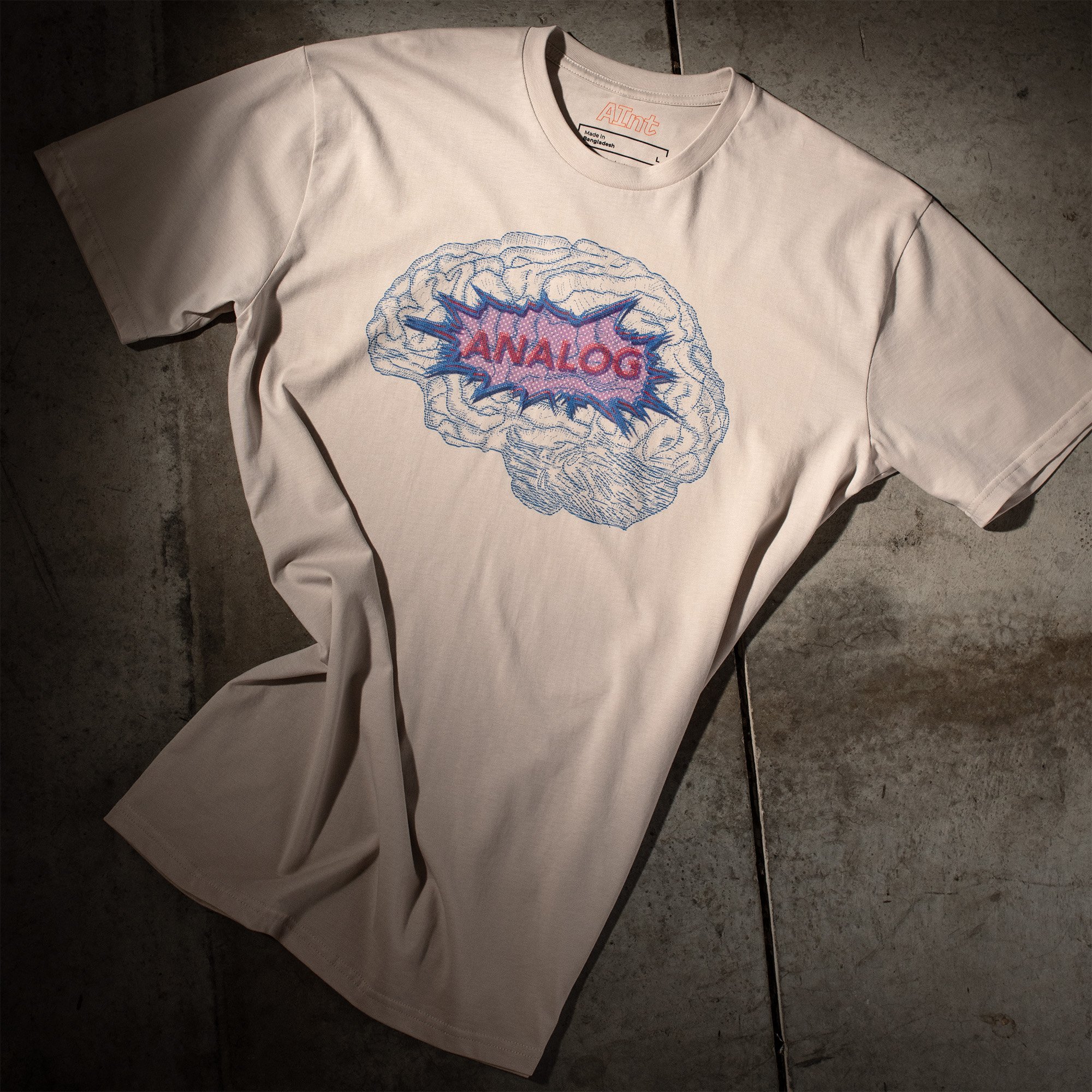 AInt Analog brAIn Unisex premium t-shirt