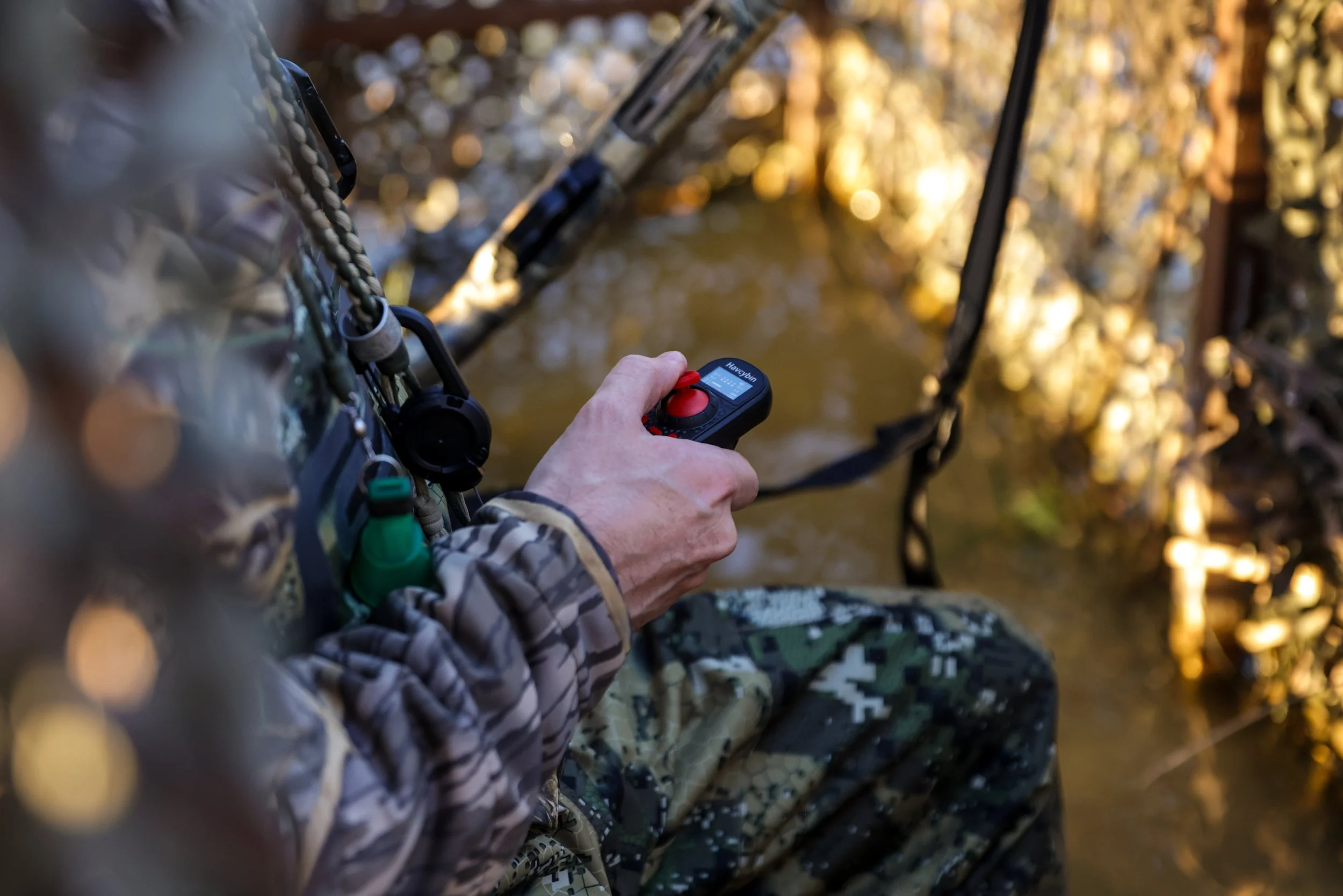 Retractable Remote Tether