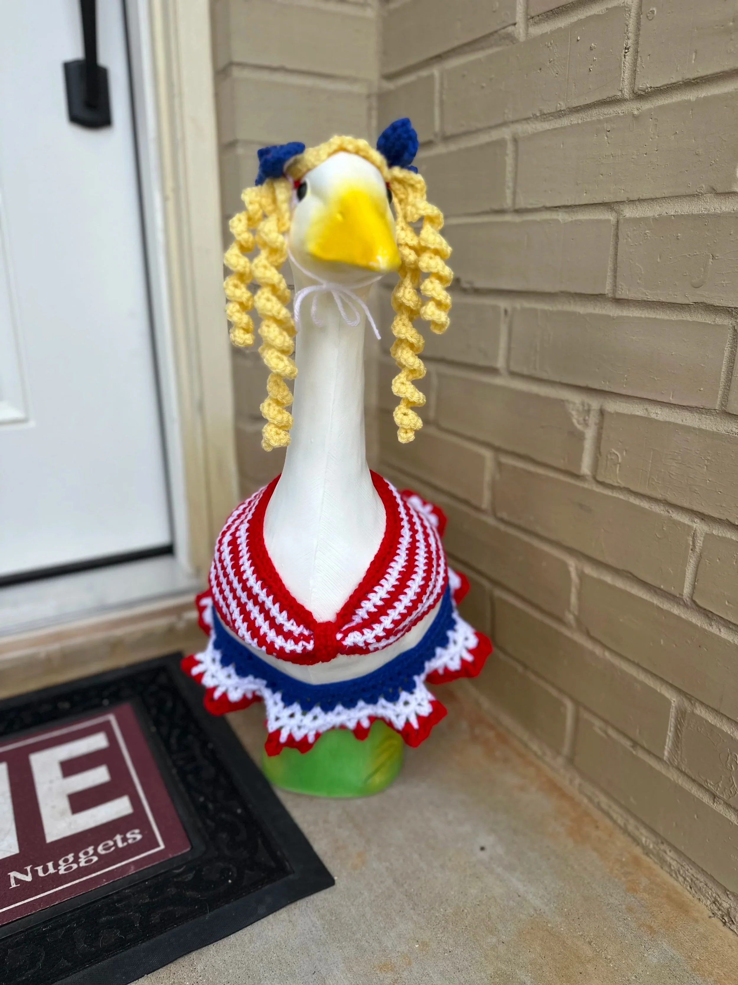 patriotic+porch+goose+outfit.jpg