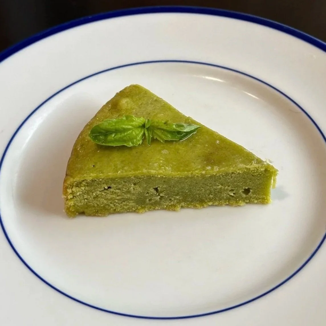 basil cake