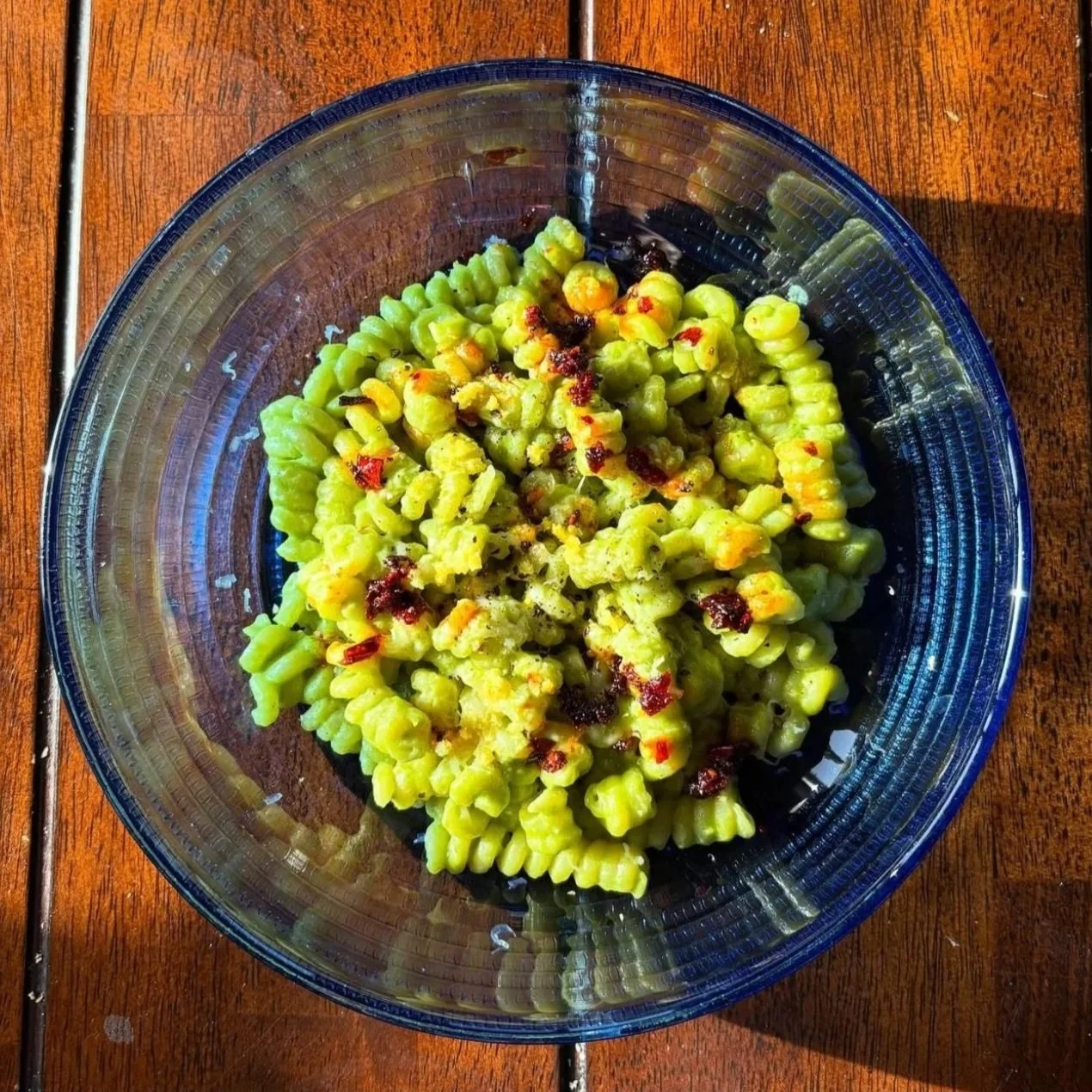 creamy pea pasta with lemon zest & chili crisp