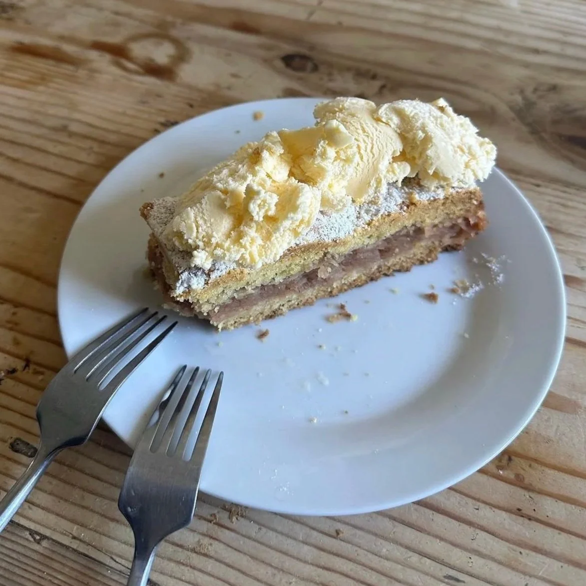 szarlotka (polish apple pie)