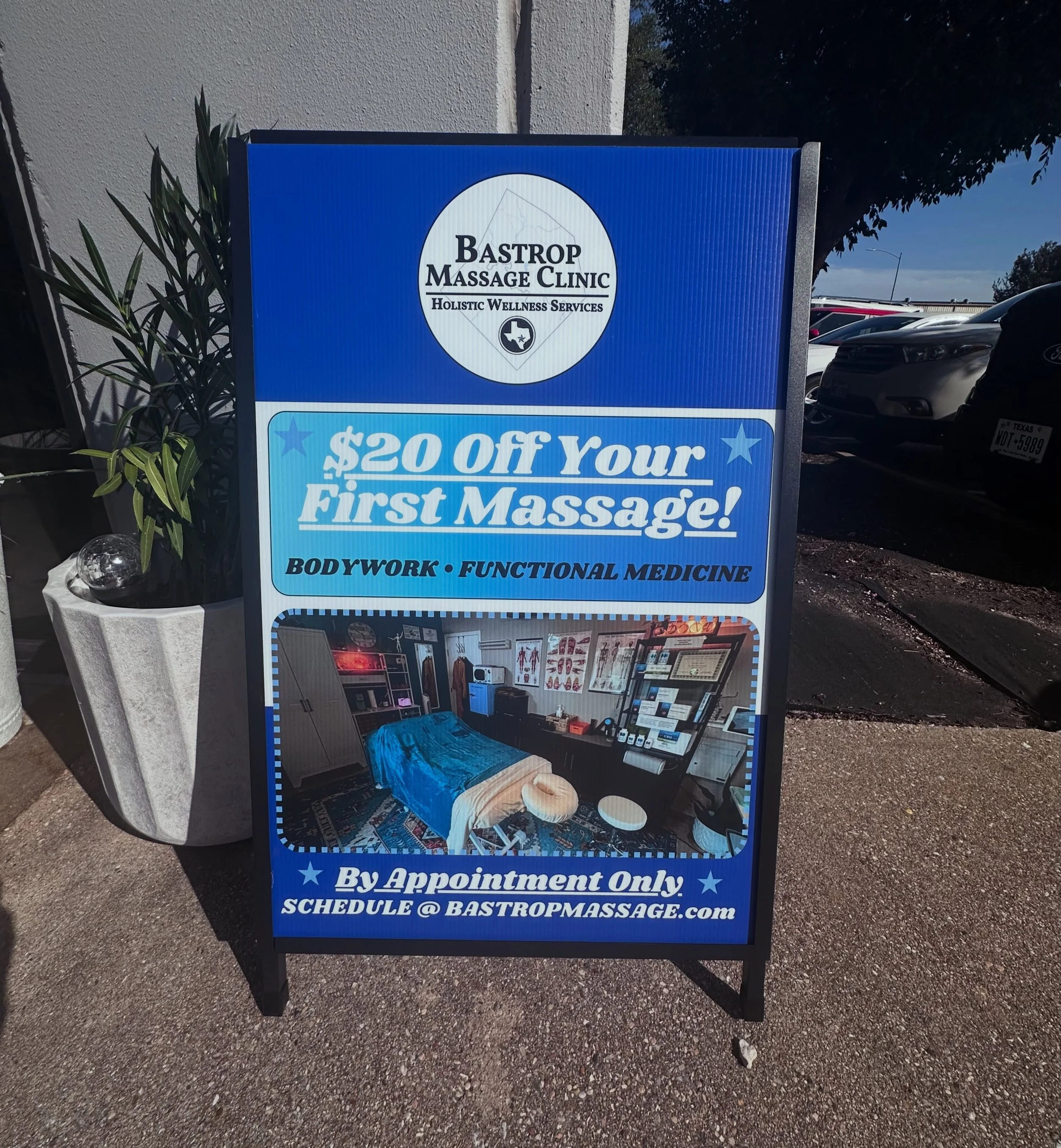 ⭐️$20 OFF your 1st visit with us! ⭐️ We have time for you! 📆 Schedule your session using the link in our bio or visit BastropMassage.com. 
#bastropmassage #bastroptx #bastroptexas #newclientdiscount #bastropmassageclinic