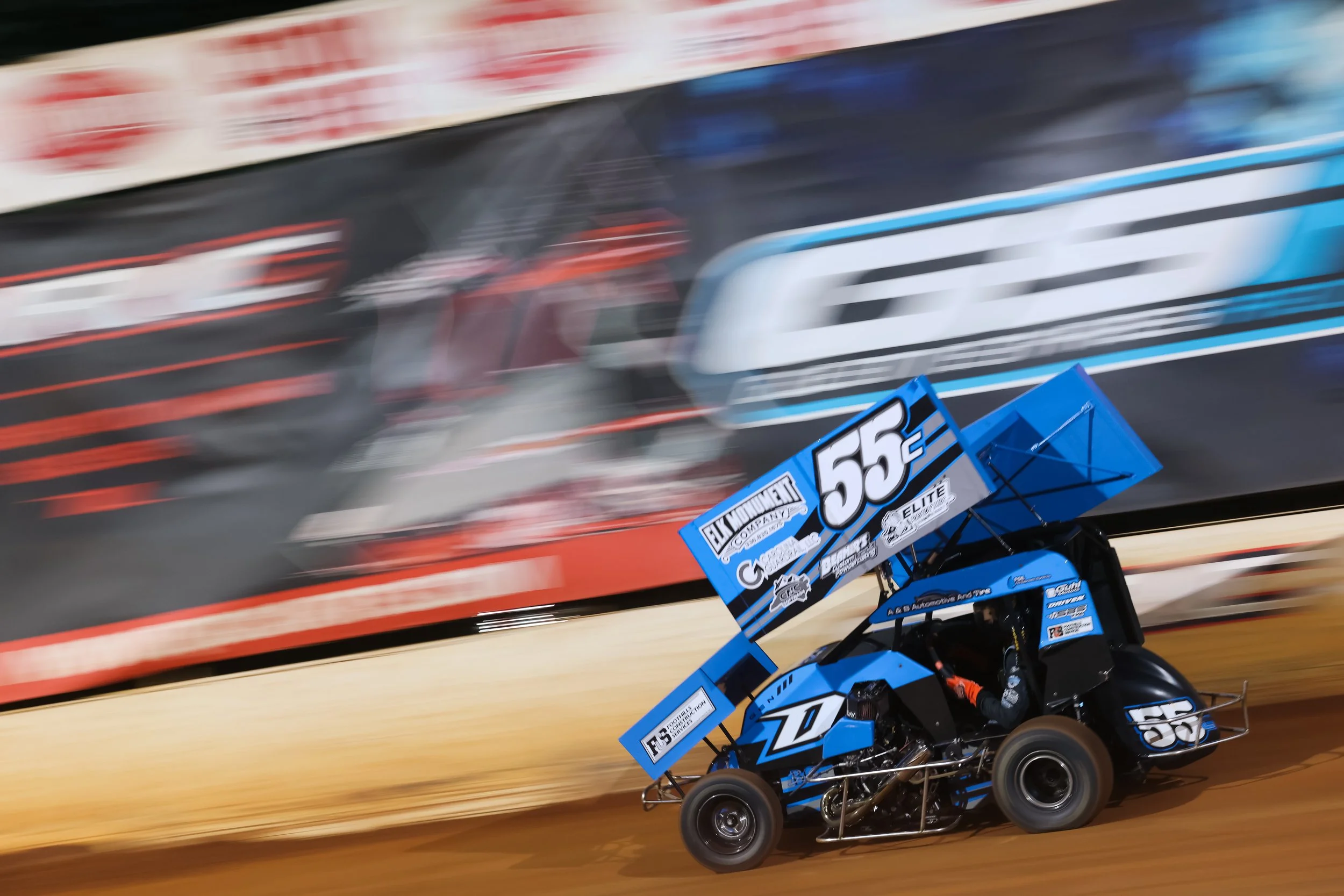 Tanner Cheek Charges from 14th to 5th in Winged Micro A-Main