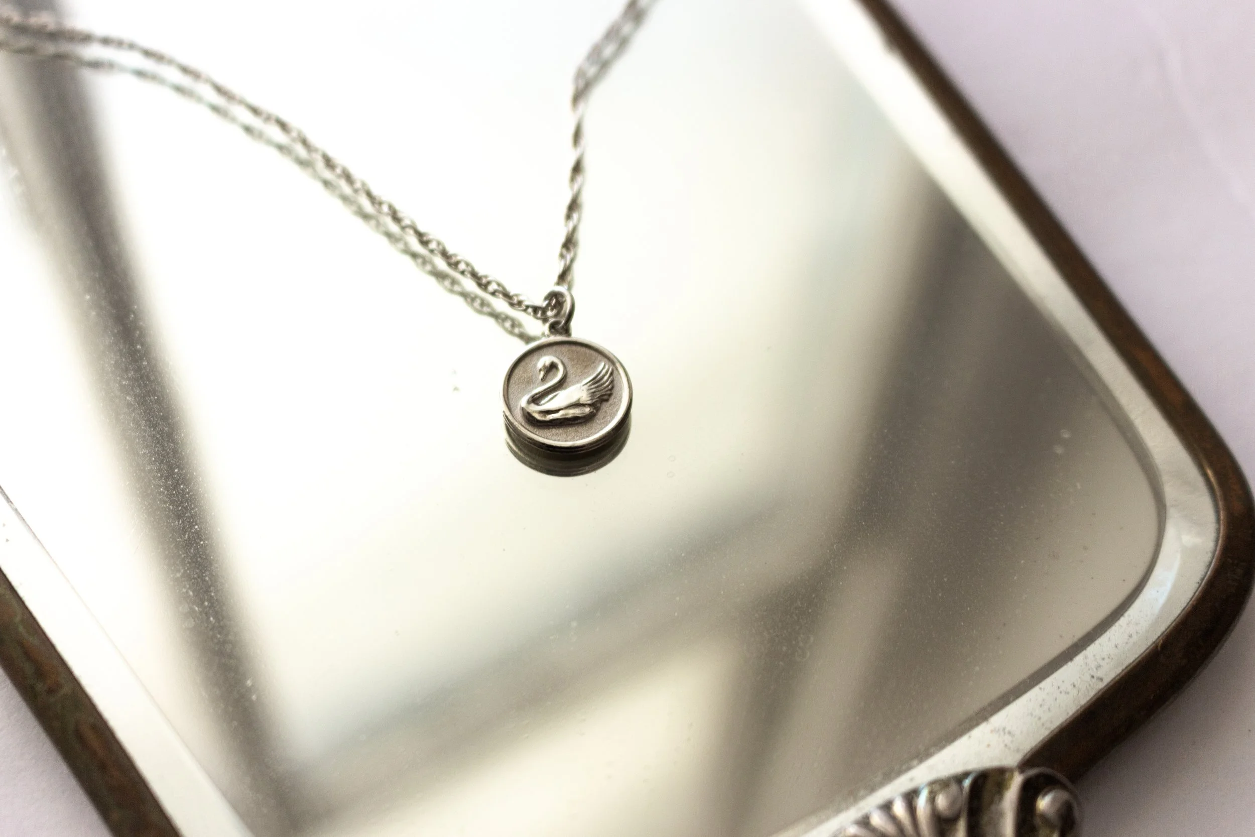 Swan Charm