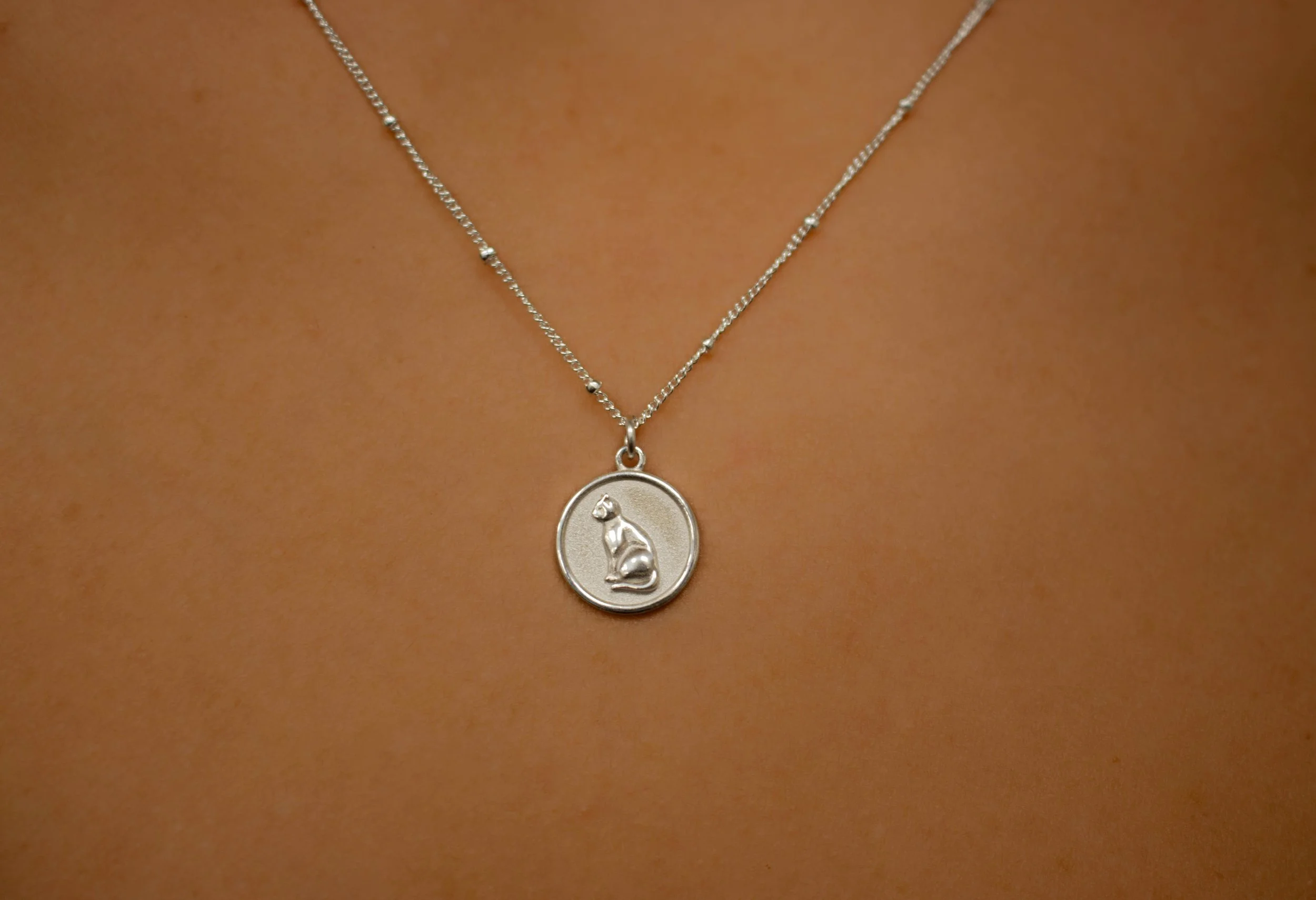 Crudo Charm