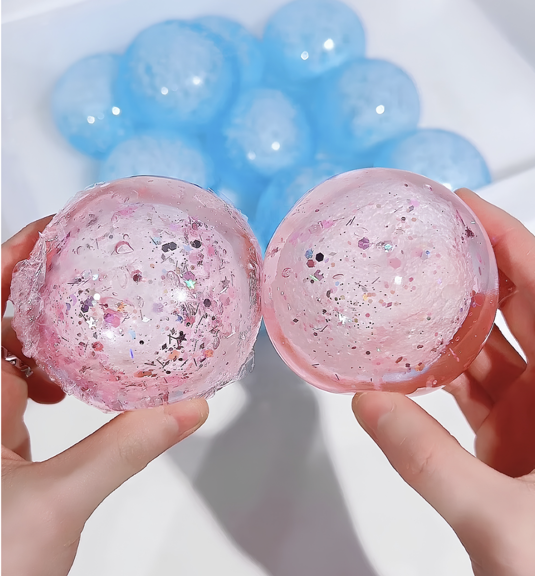 Maltose_pink_duo_Snow_Ball_Squishy_canada.png