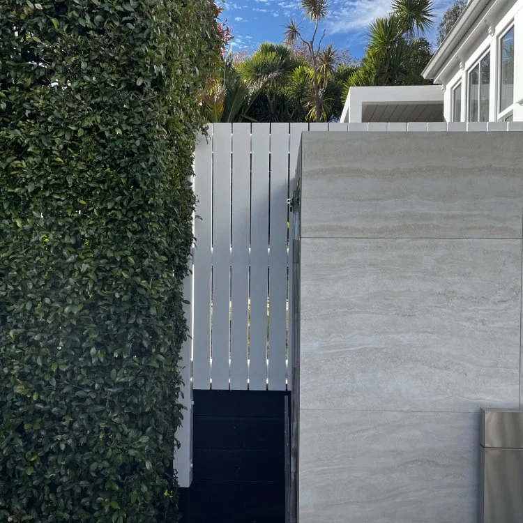 Fence Painting Contractor