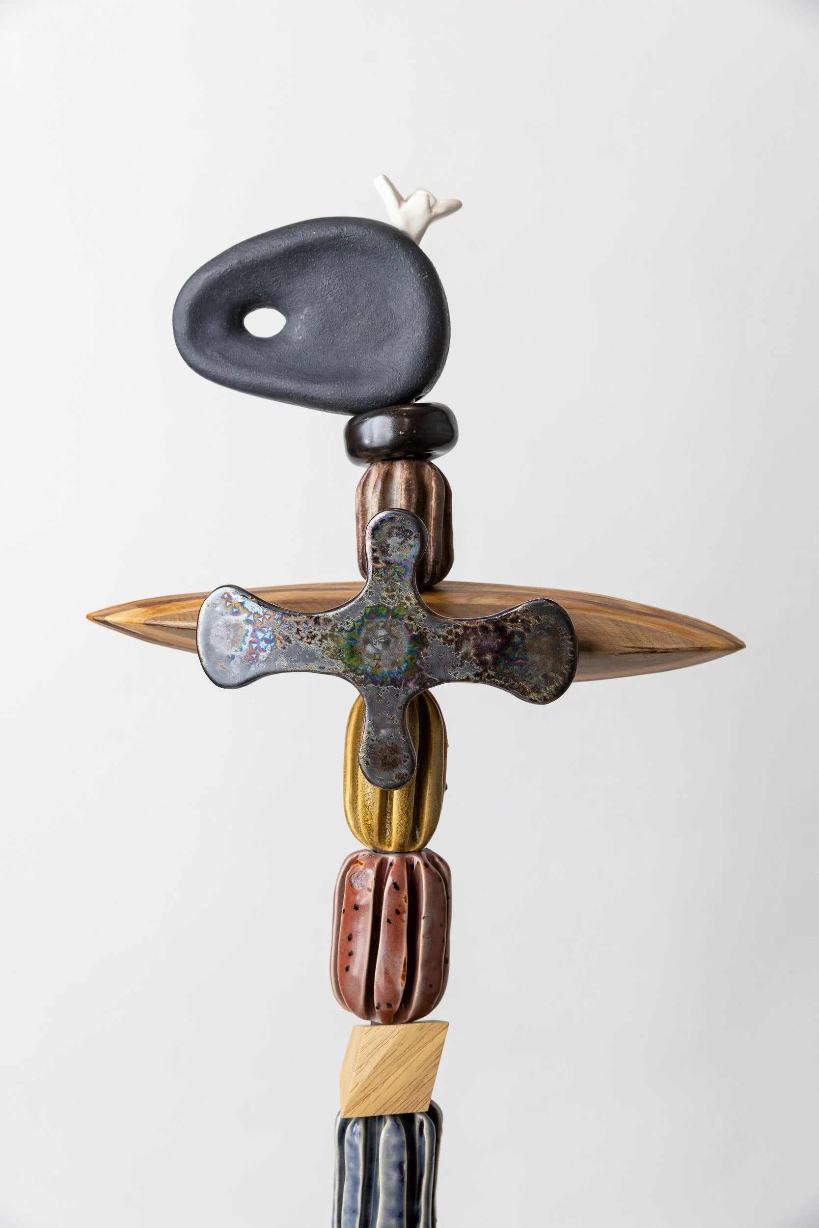 Totem No. 5 (TM005) — detail view 4   ·   Description: Totem No. 5 (TM005), one-of-a-kind ceramic and hand-carved wood totem sculpture by Brendan Bishop, Grip Fast Studio, Omaha — detail view 4.