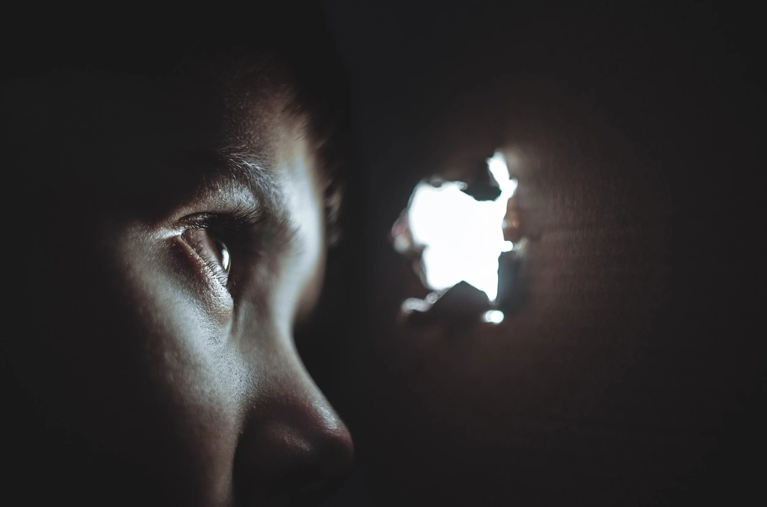 The (un)forgiving light of God
