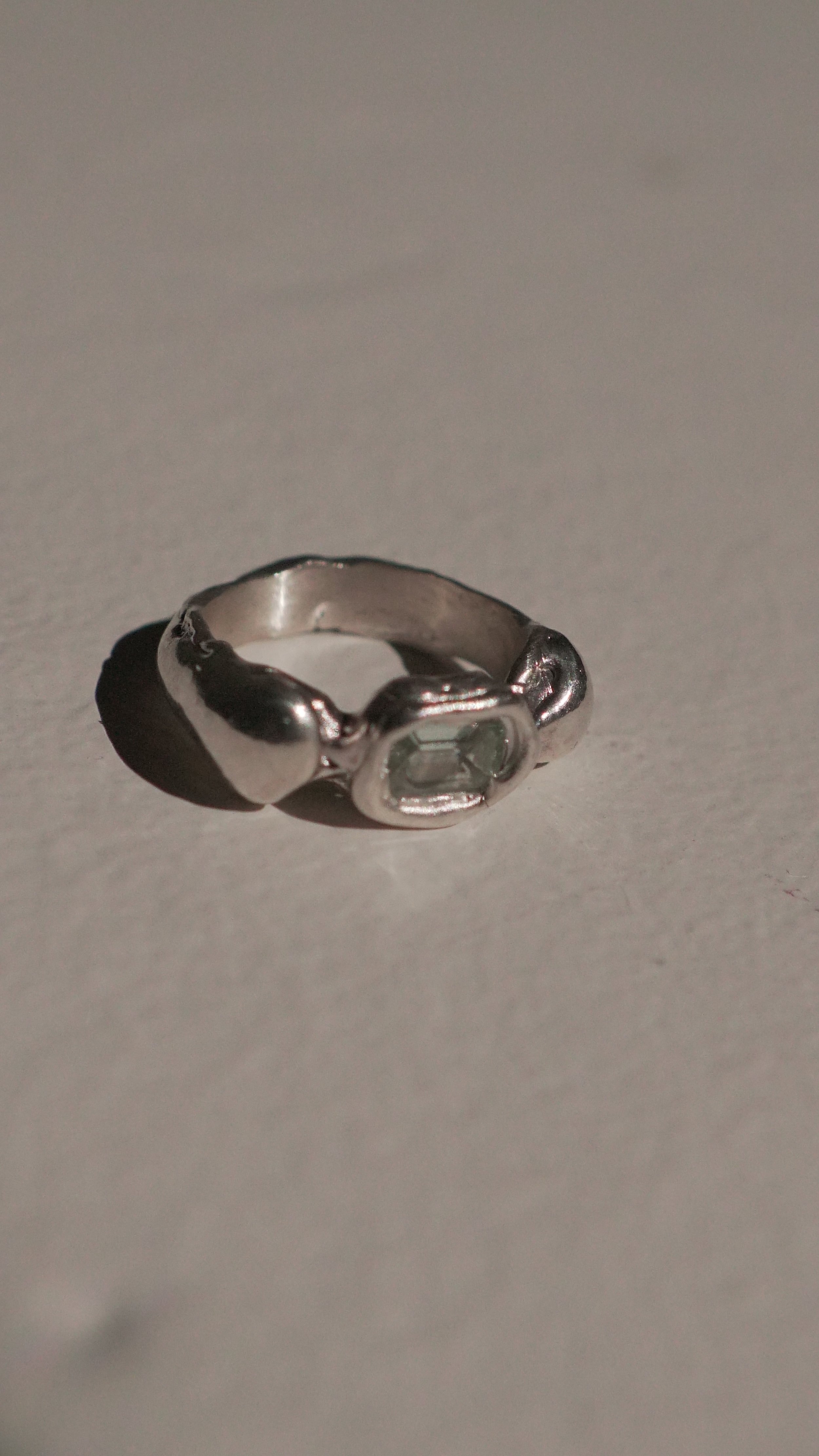 Issy Ring