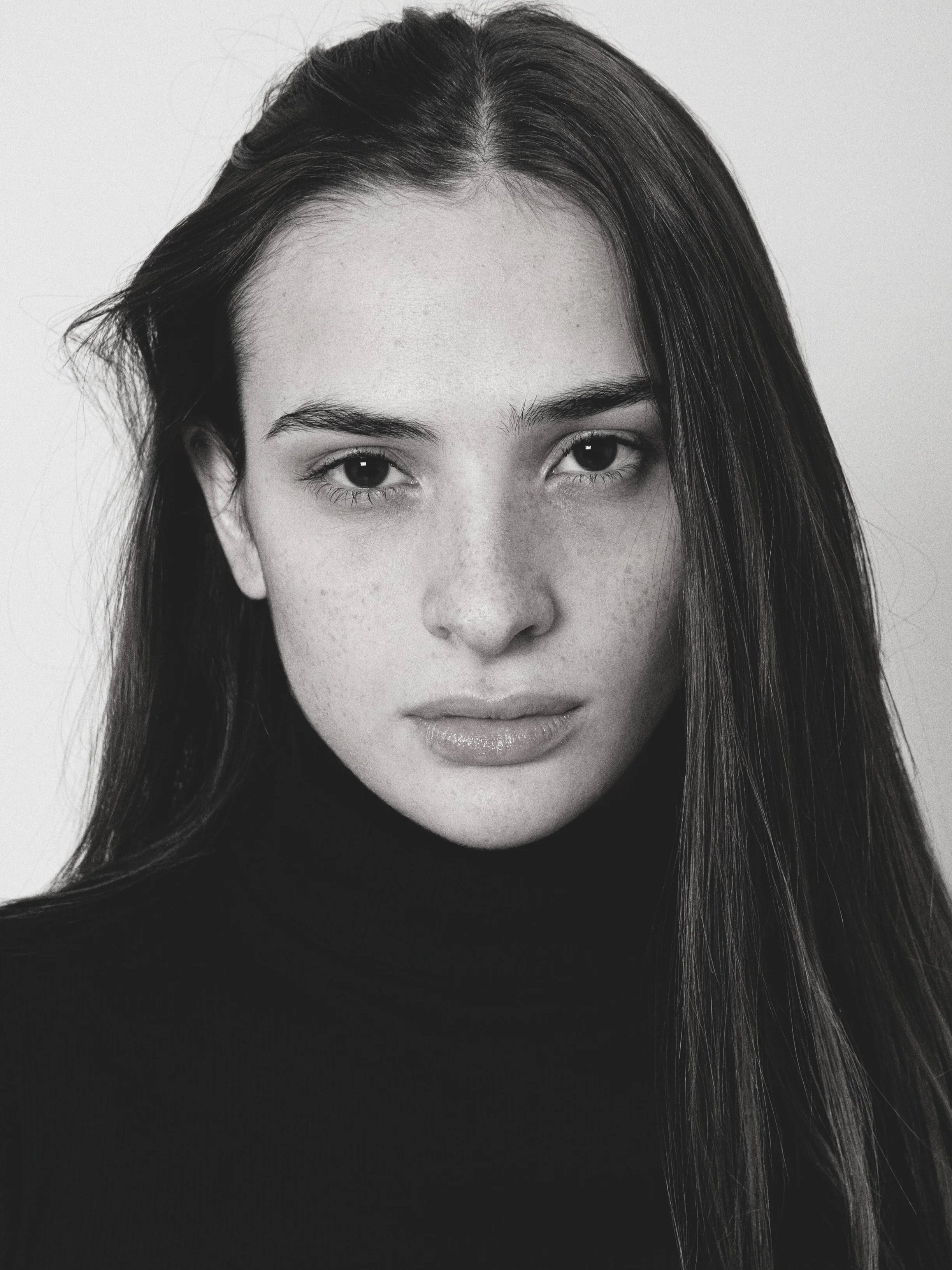 Paula Longarini