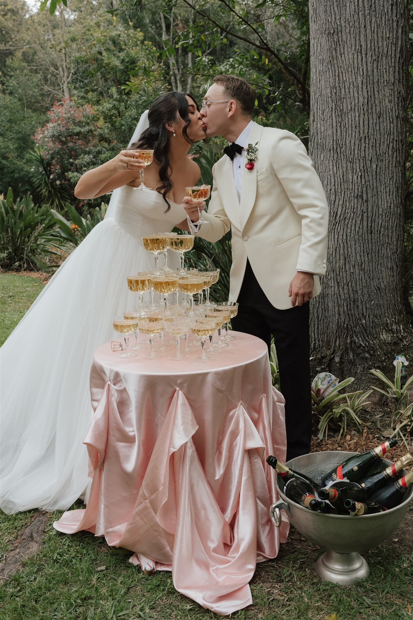 Britt+Trent-bulbcreative-sneaks-19.jpg