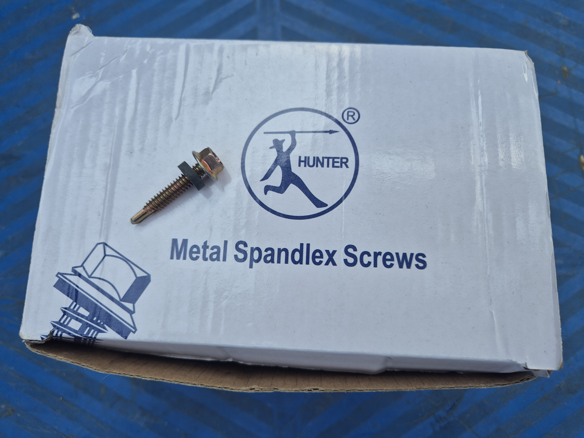 MetalSpandlesScrew1.png
