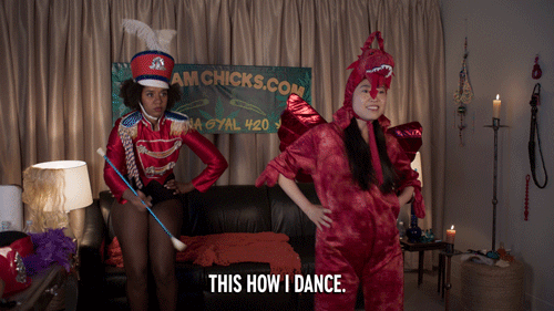 Awk_01_01_GIF_Camming.gif