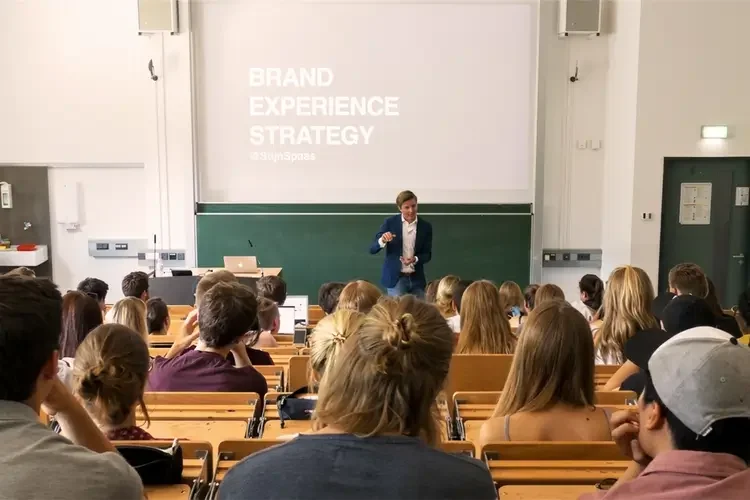 Stijn Spaas - Global Brand Builder & Keynote Speaker
