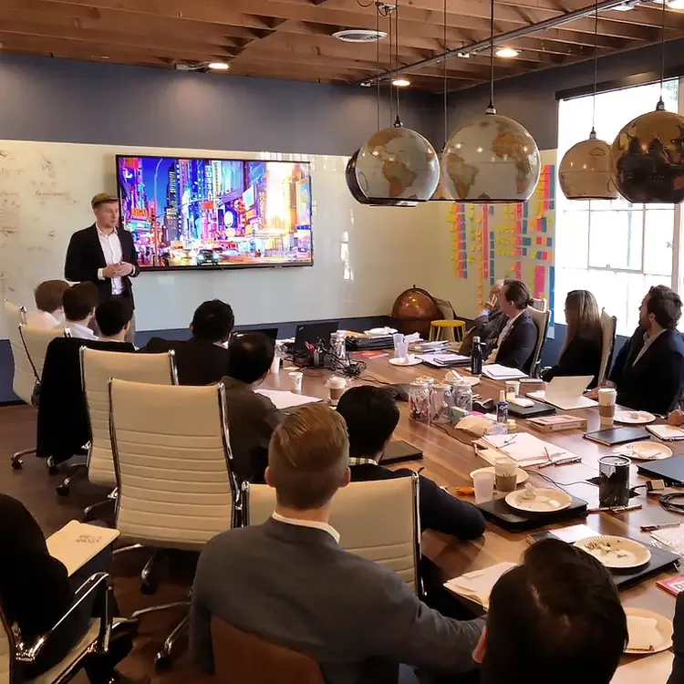 Stijn Spaas - Global Brand Builder & Keynote Speaker