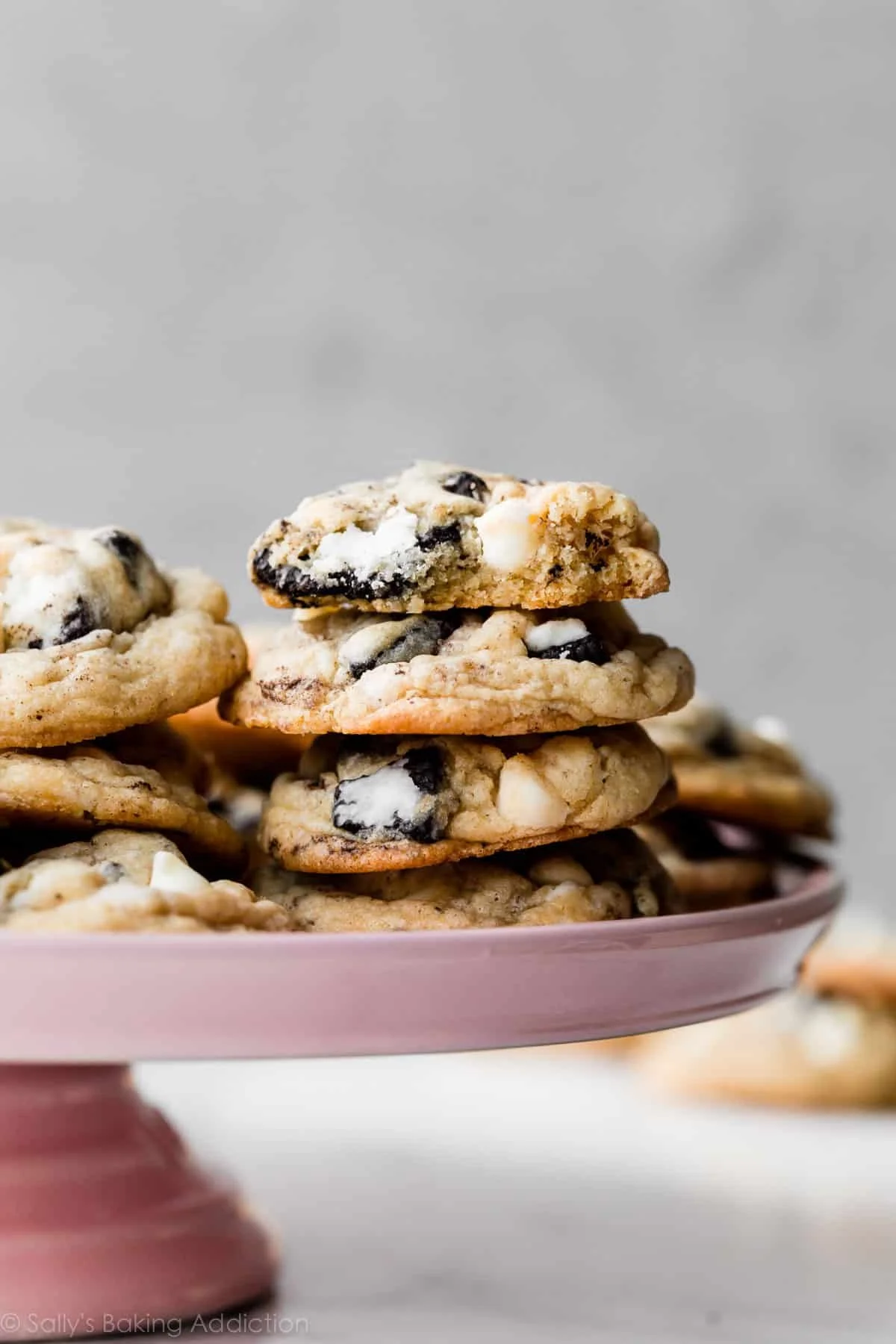 Cookies & Cream Cookie