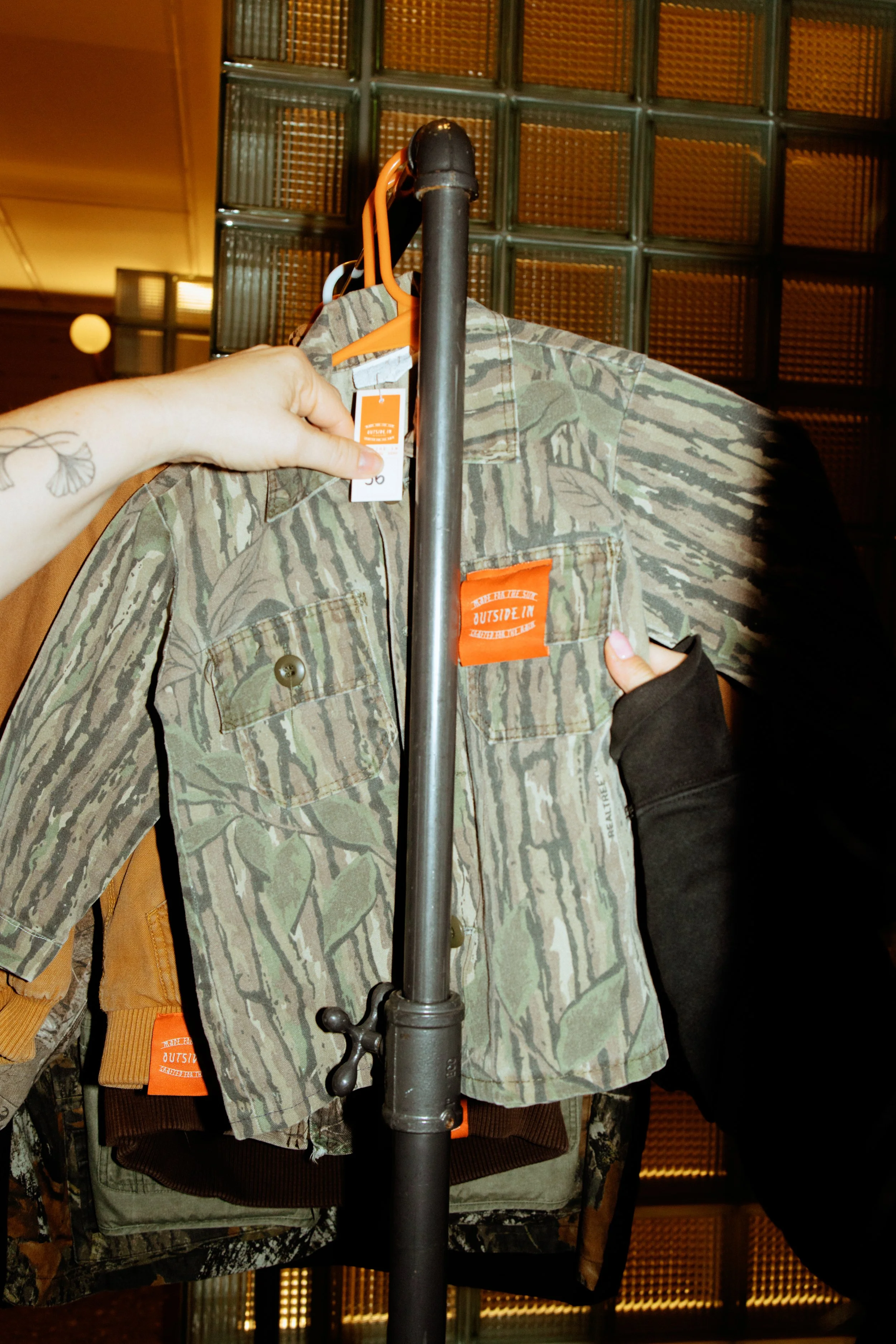 J_G02084.JPG