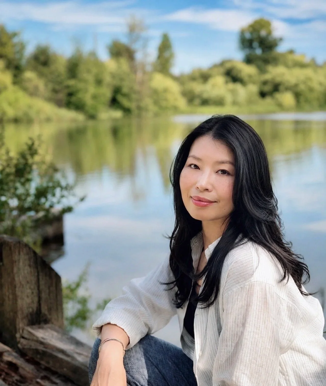 Professional portrait of Yvonne Hung, Canadian Certified Counsellor (CCC).