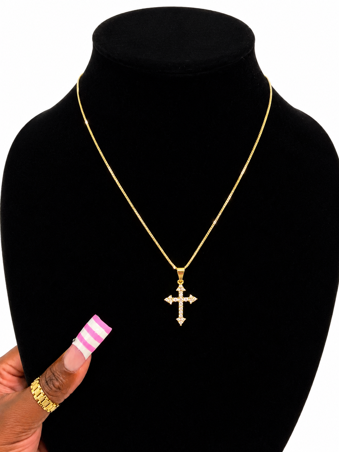 ARROW CROSS CHAIN