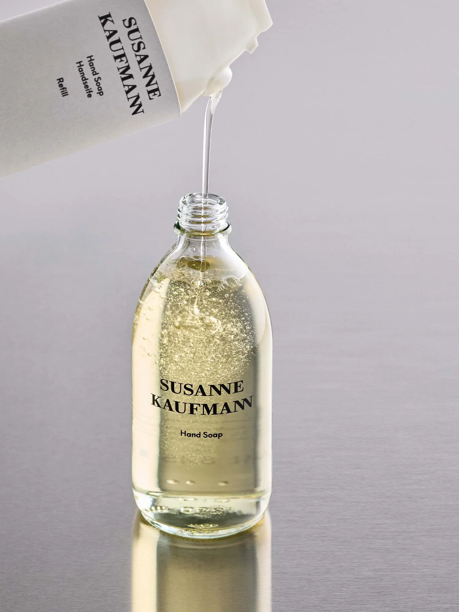 1810x2000SK-Refills-HandSoap-Pour_e596bef6-fa3a-461d-9aa0-89d202dc826d.jpg.webp