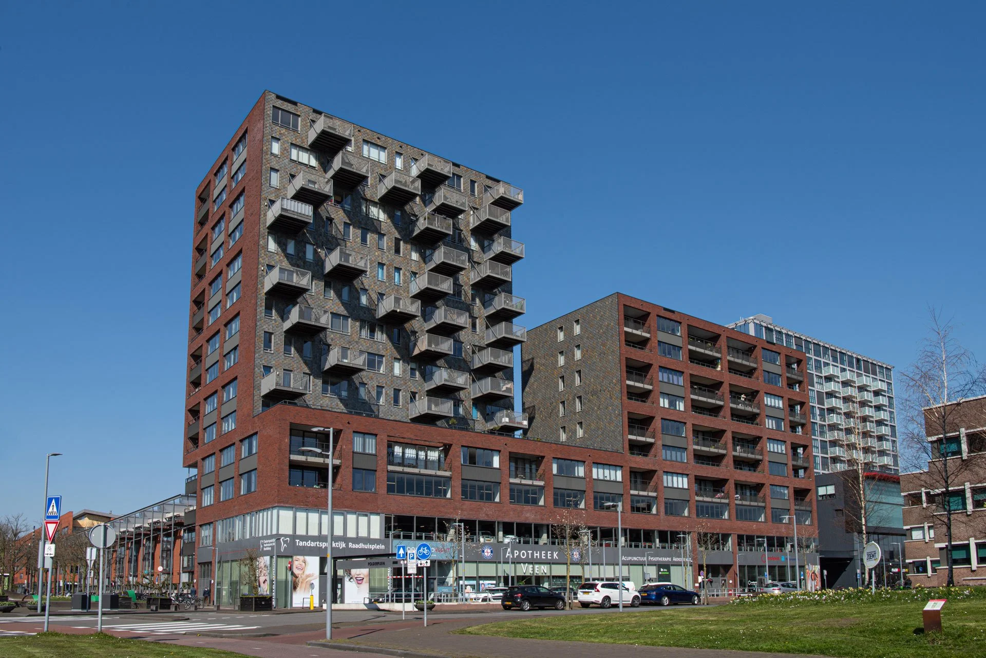 [Warm Lugano] [Hoofddorp] [Ontwikkeling] [Bestaande bouw] [Opgeleverd] [Woningen & zakelijk] [Centraal WKO Systeem]