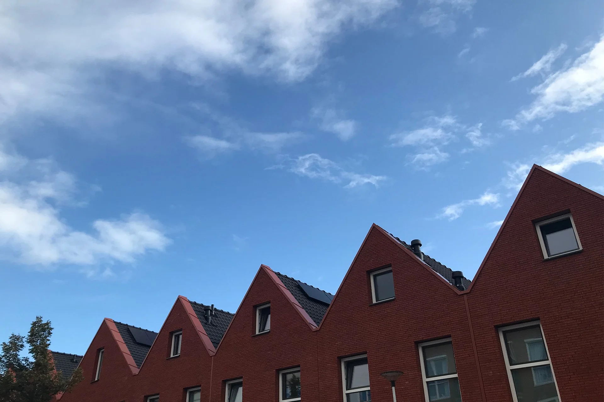 [Beter Wonen] [Almelo] [Ontwikkeling] [Nieuwbouw] [Opgeleverd] [Woningen] [Warmtepomp, Bodemwarmte, Zonnepanelen]