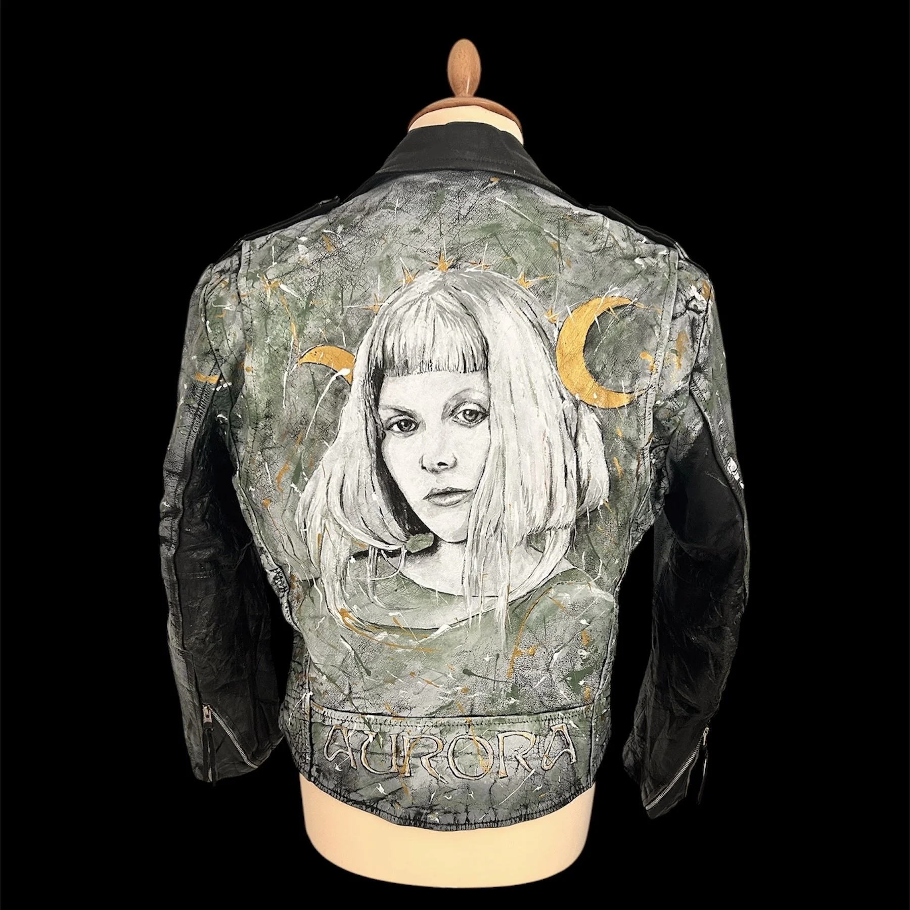 Nature has been my secret lover for a long time. Aurora Aksnes

Subject - Aurora Aksnes - Arrived in this world 15th June 1996 – Stavanger, Norway

Vintage leather jacket - Acrylic leather paint, studs, detritus of life, vintage butterfly brooch.

Da