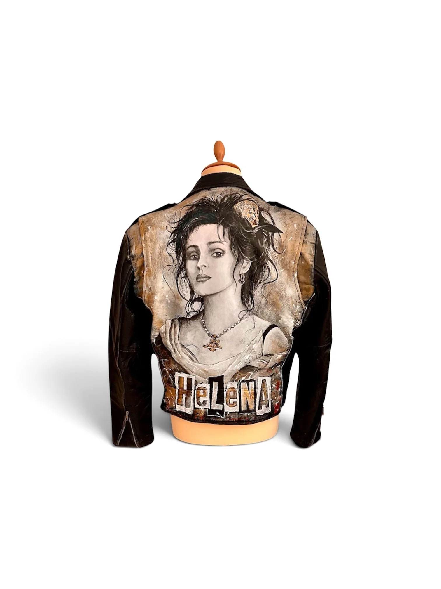 Exquisite Hooligan is an artist turning reclaimed vintage leathers and other salvaged materials into striking contemporary wall art that preserves and amplifies the cultural history behind each piece.