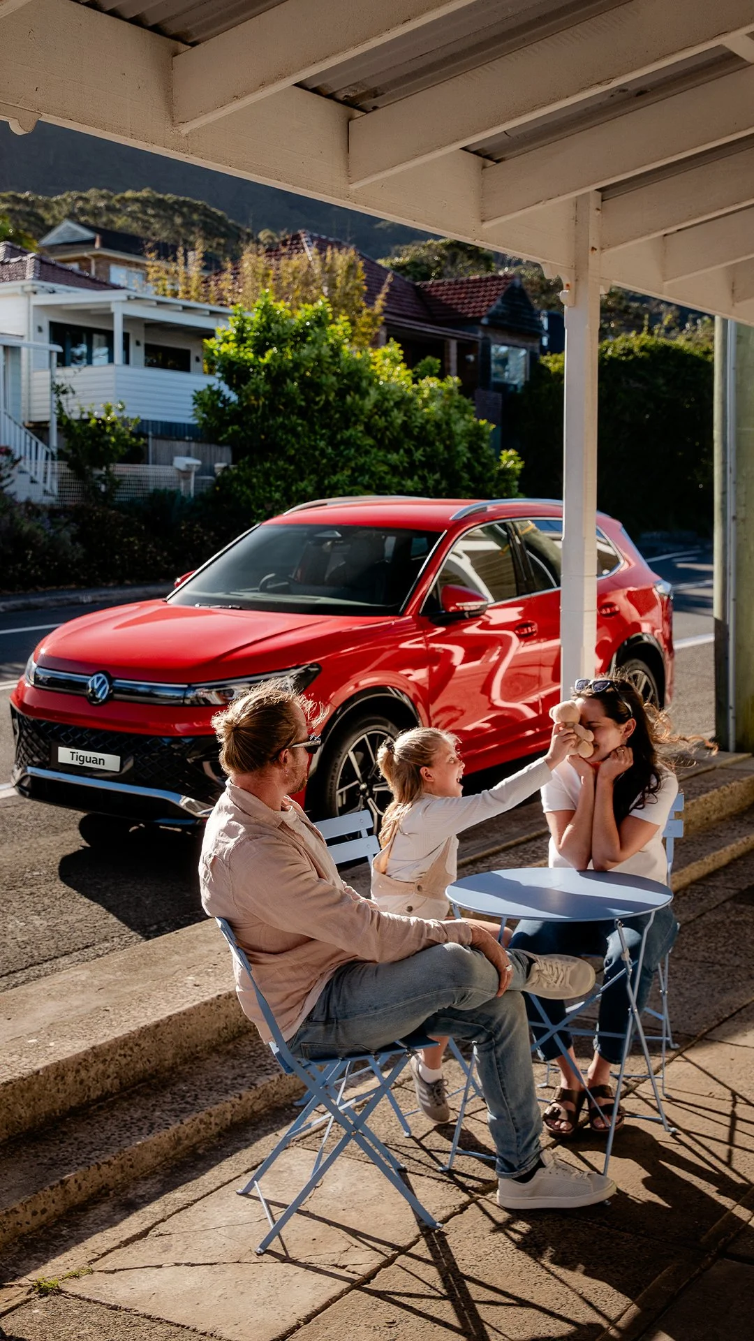 BR0185645 Volkswagen - Tiguan Summer Road TripREEL COVER.jpg