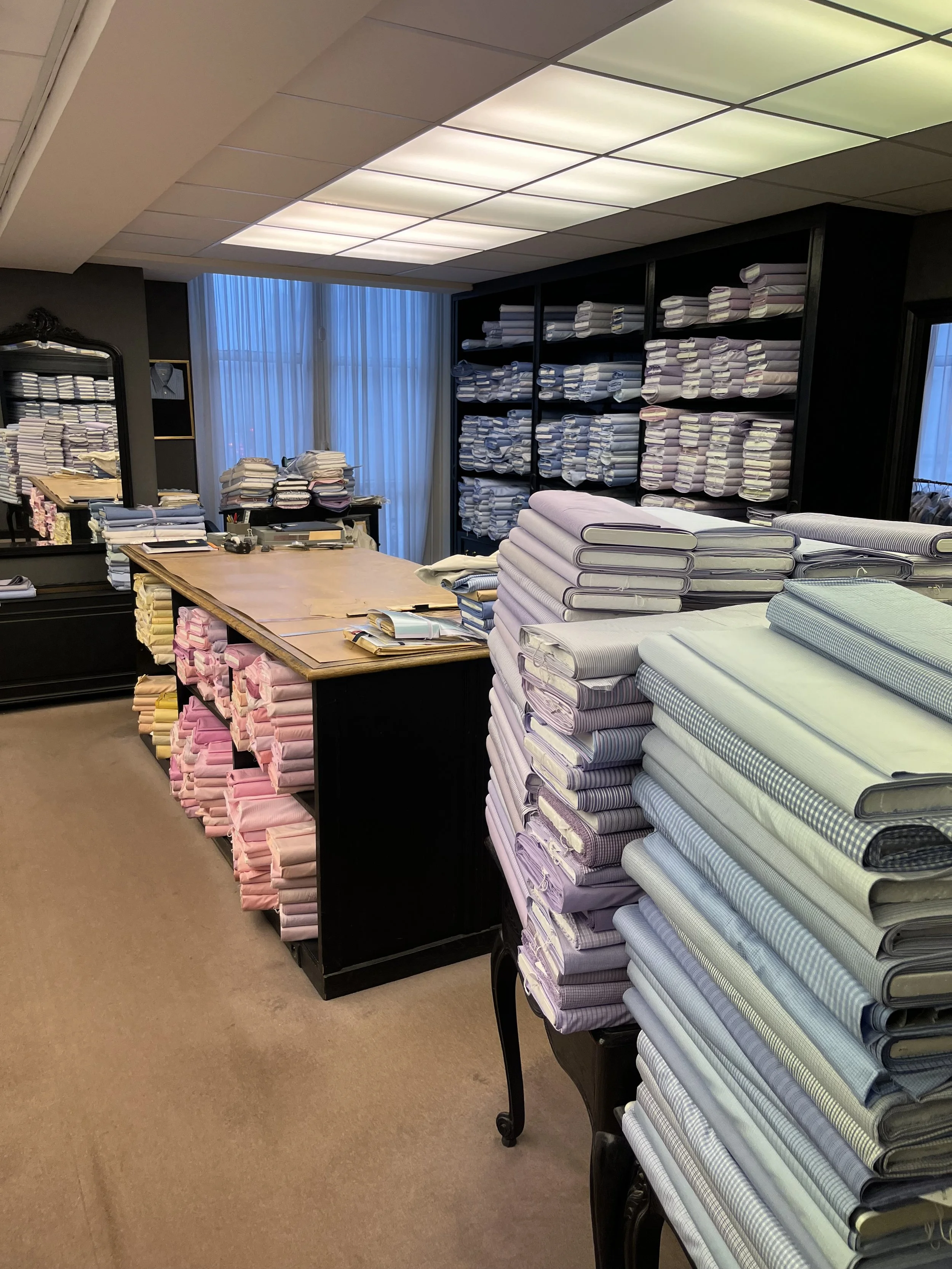 Supply chain, inventory management and stock optimization for fashion and luxury brands.