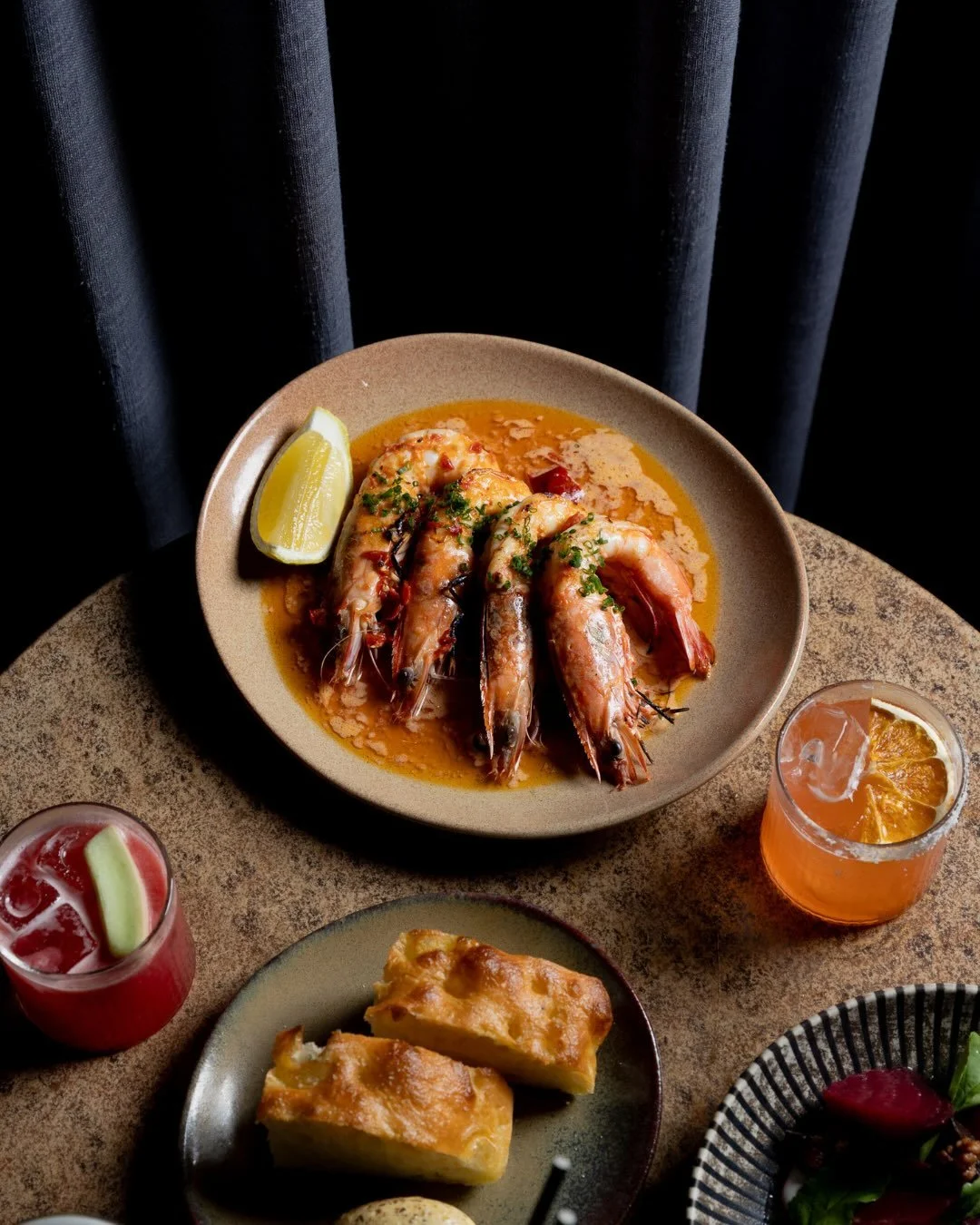 Don&rsquo;t love steak? We won&rsquo;t hold it against you.

Start with house-made focaccia and locally caught prawns, then move on to the fish of the day, chicken schnitzel or strozzapreti. 

Something for everyone, as long as you have good taste.