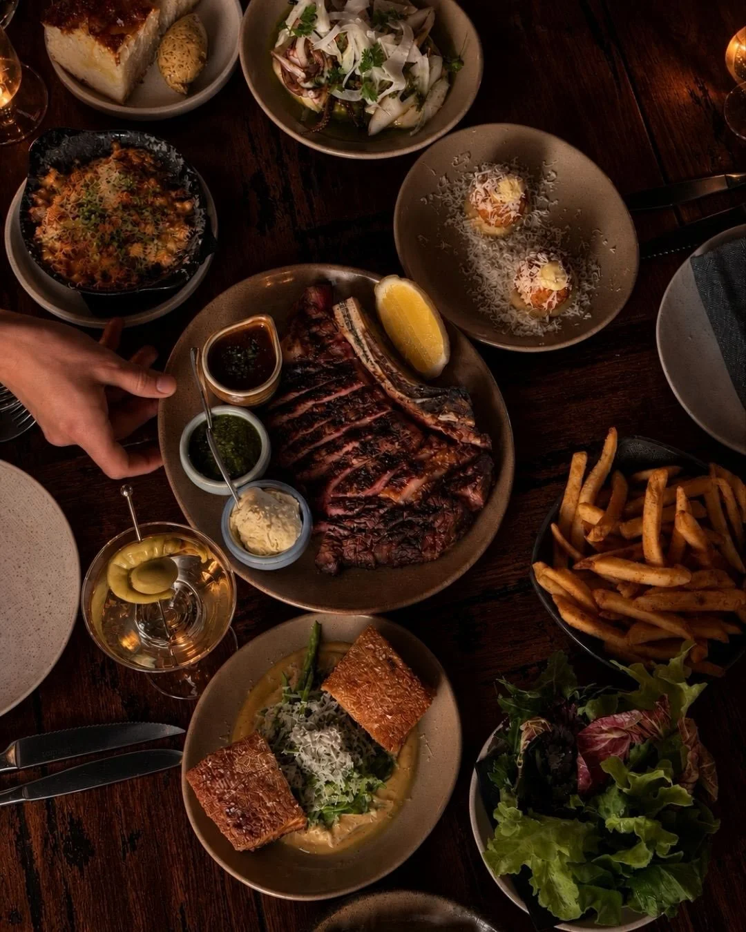 The best tables are the ones with a bit of everything.

A very good reason to settle in for a while. 

Take your time.