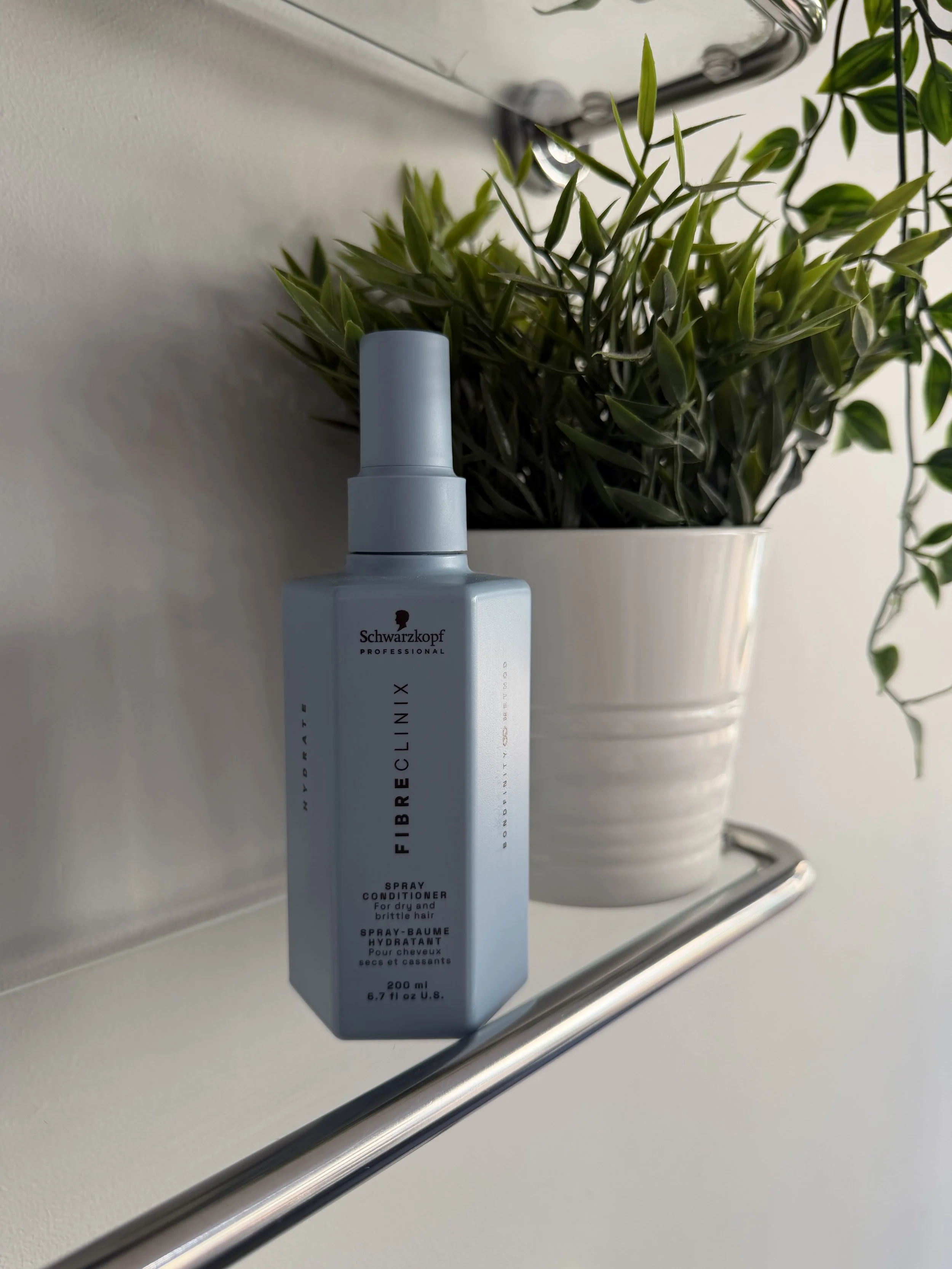 Fibre Clinix Hydrate Spray Conditioner