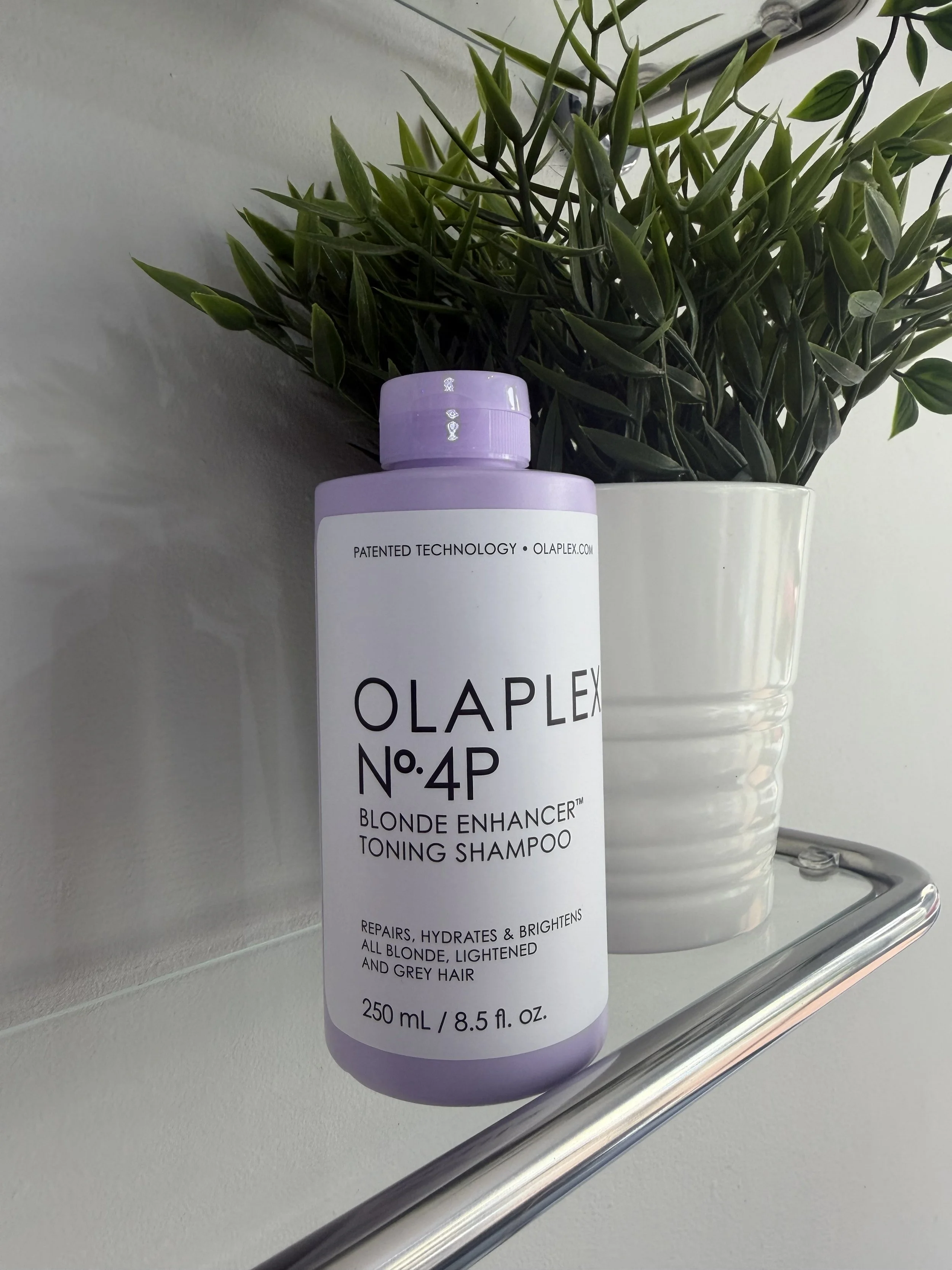Olaplex No.4p Toning Shampoo